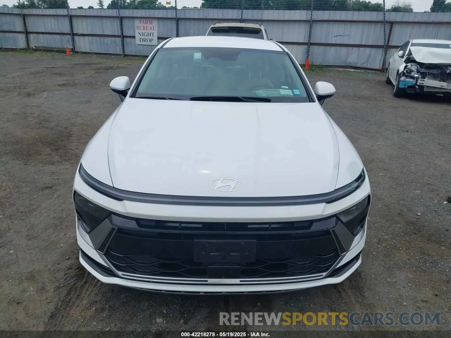 12 fotografías del automóvil dañado KMHL64JA3RA375328 HYUNDAI SONATA 2024