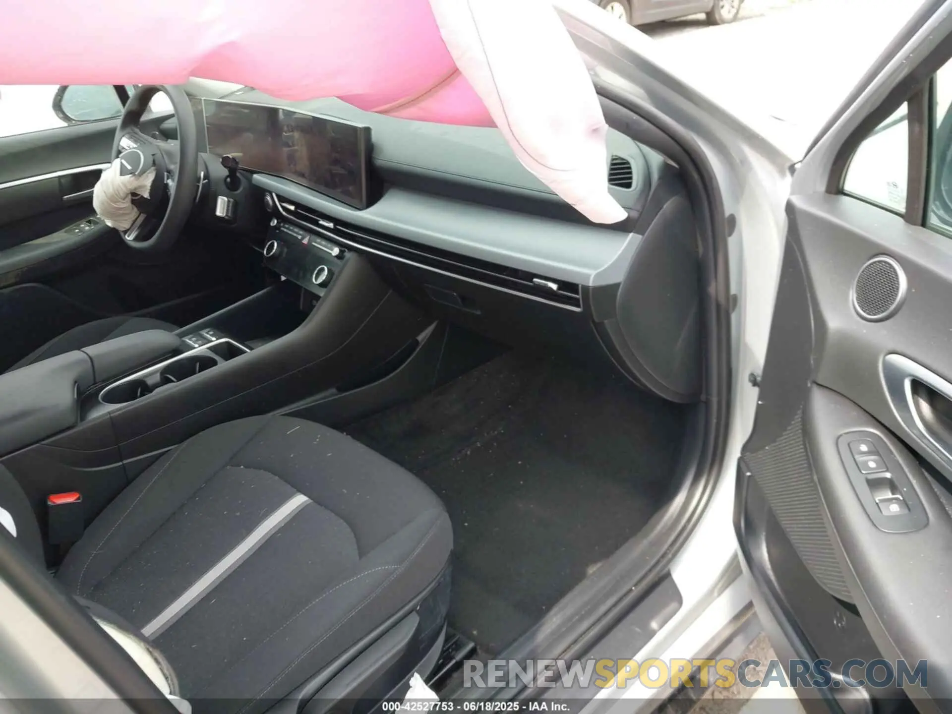 5 fotografías del automóvil dañado KMHL64JA4RA368422 HYUNDAI SONATA 2024