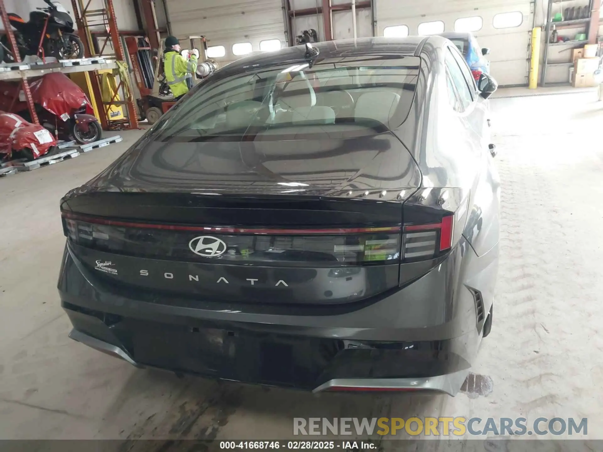 16 fotografías del automóvil dañado KMHL64JA5RA410600 HYUNDAI SONATA 2024