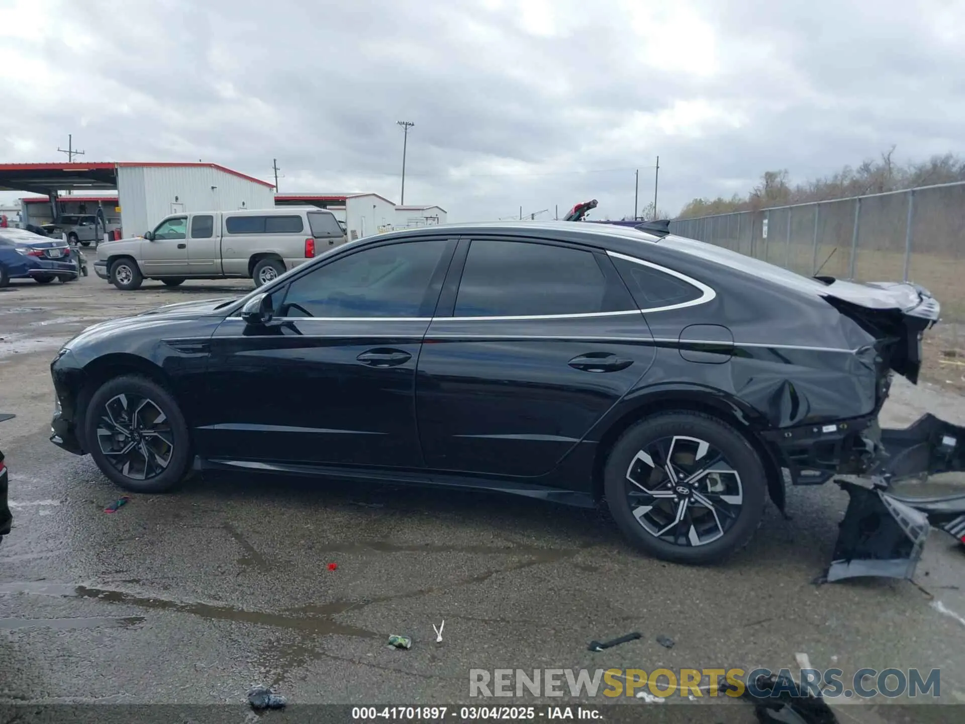14 fotografías del automóvil dañado KMHL64JA7RA377986 HYUNDAI SONATA 2024