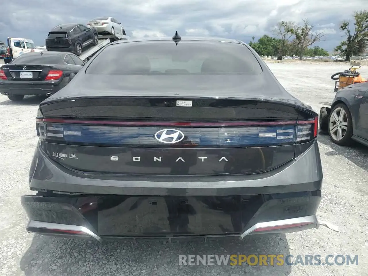 6 fotografías del automóvil dañado KMHL64JA8RA409862 HYUNDAI SONATA 2024