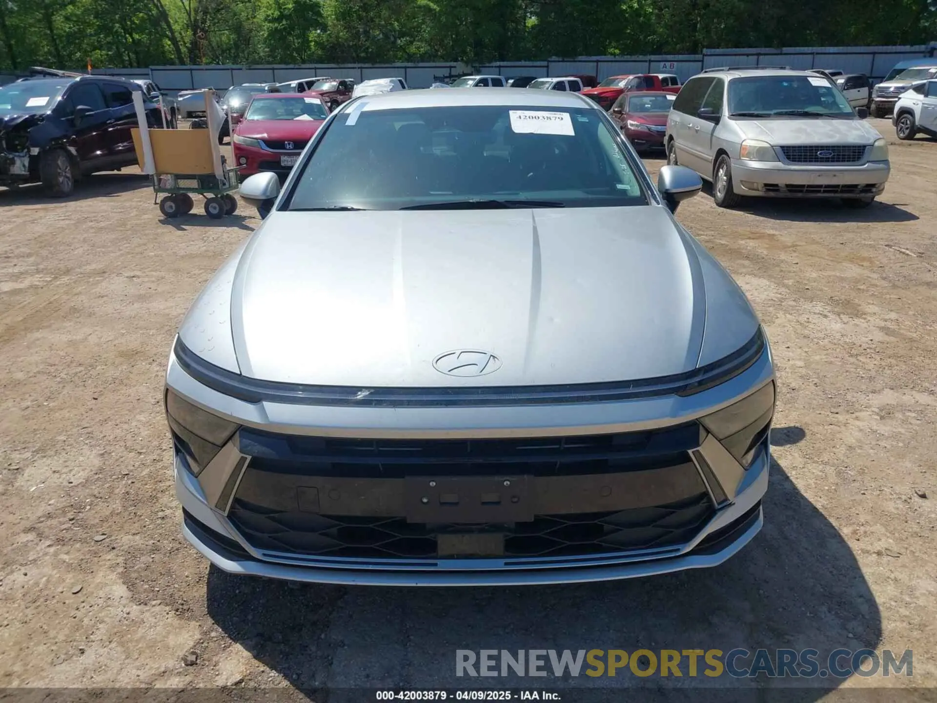 12 fotografías del automóvil dañado KMHL64JA9RA353494 HYUNDAI SONATA 2024