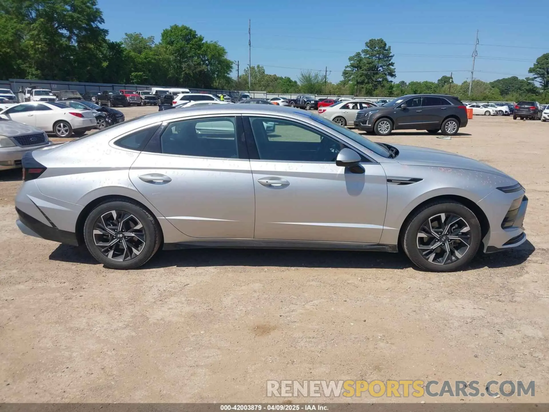 13 fotografías del automóvil dañado KMHL64JA9RA353494 HYUNDAI SONATA 2024