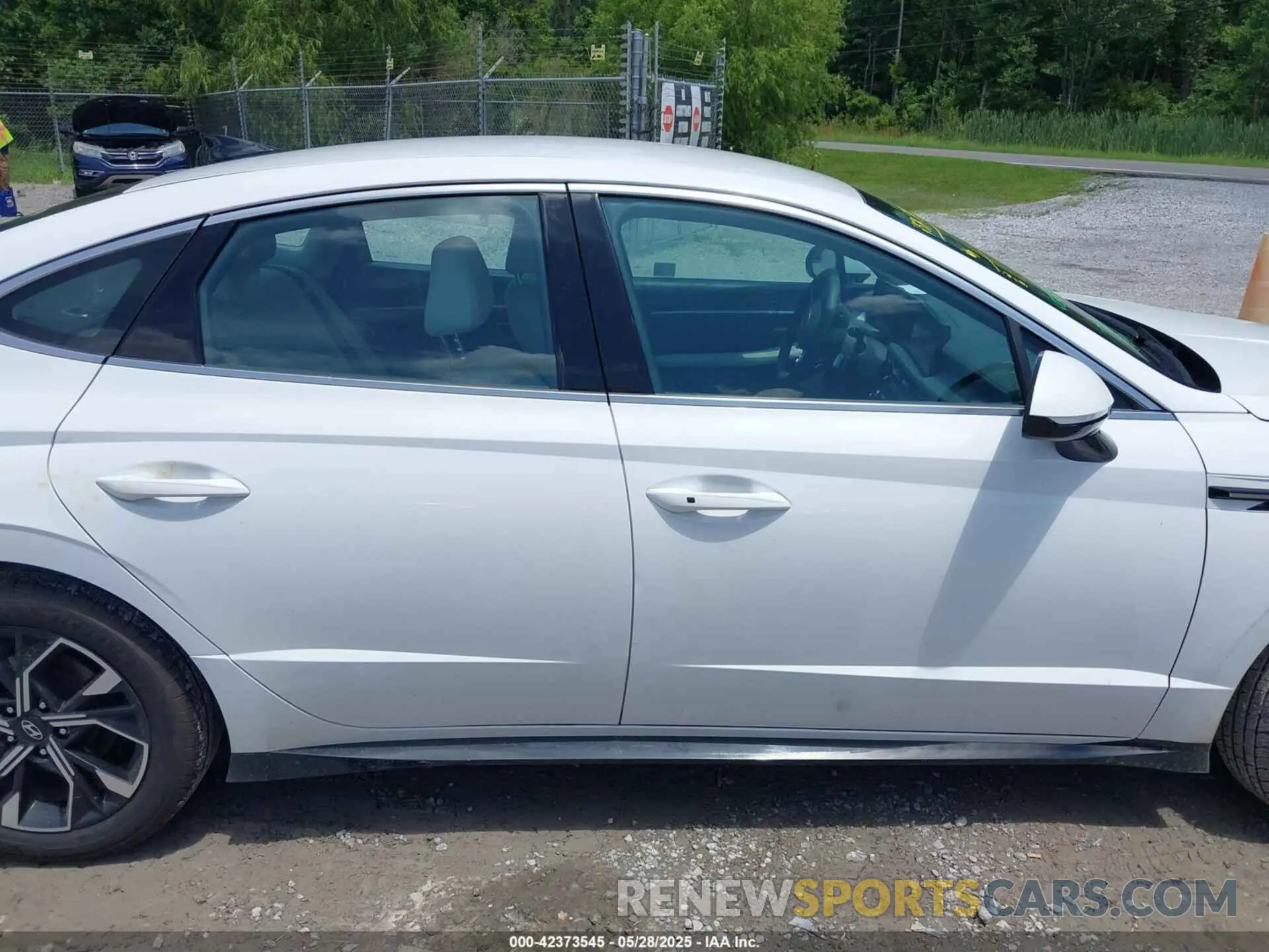 13 fotografías del automóvil dañado KMHL64JA9RA383675 HYUNDAI SONATA 2024