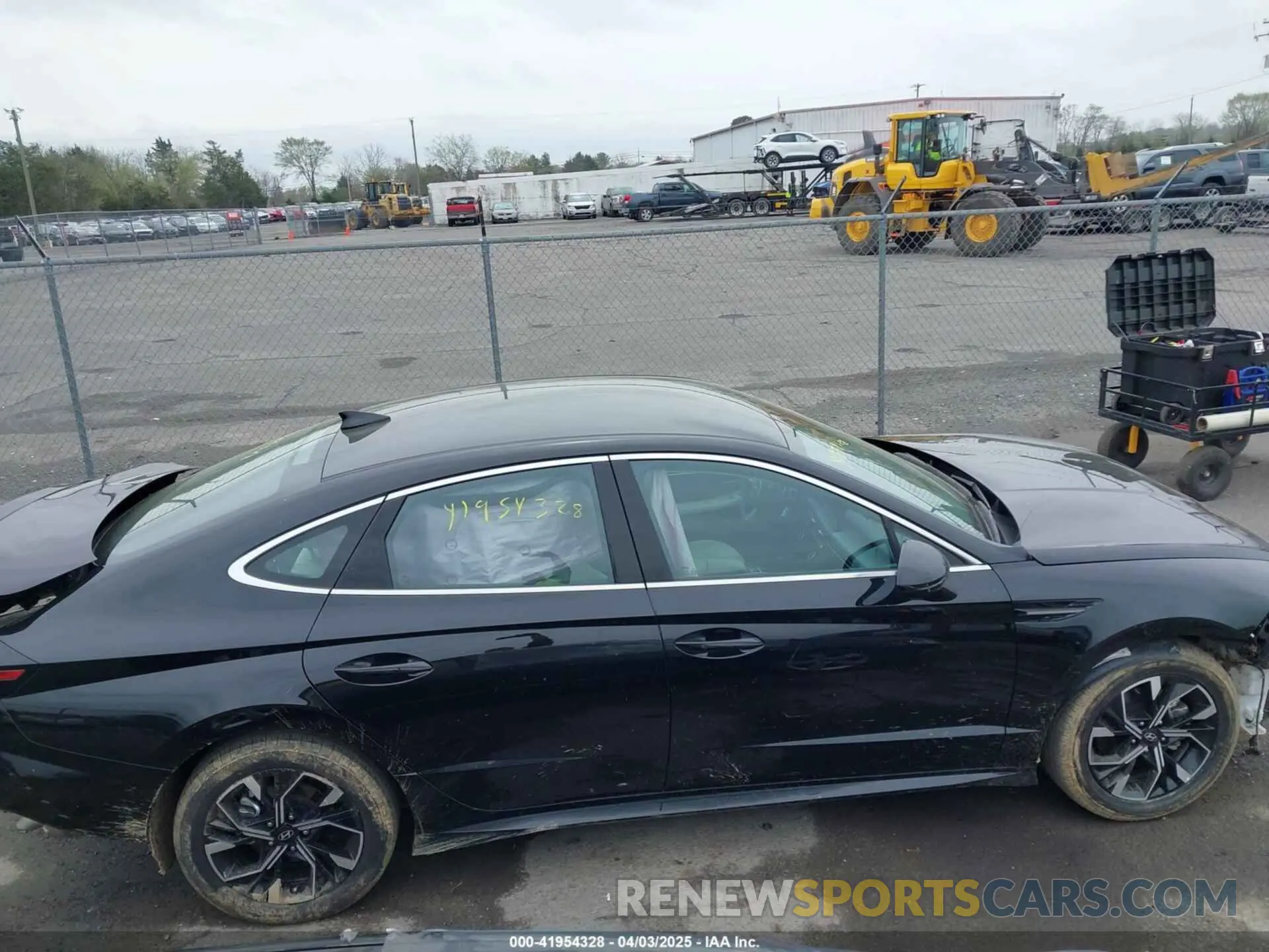 14 fotografías del automóvil dañado KMHL64JA9RA392795 HYUNDAI SONATA 2024