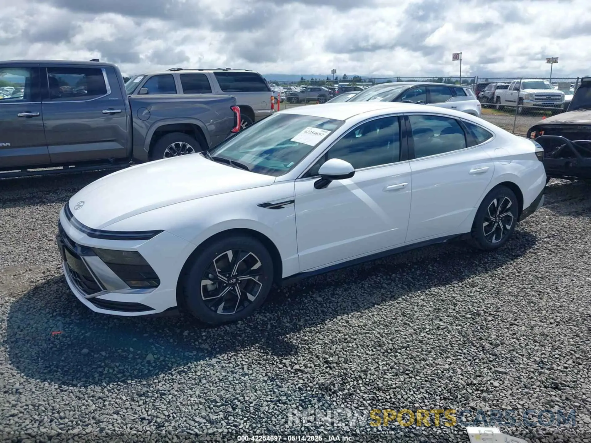 2 fotografías del automóvil dañado KMHL64JA9RA398905 HYUNDAI SONATA 2024