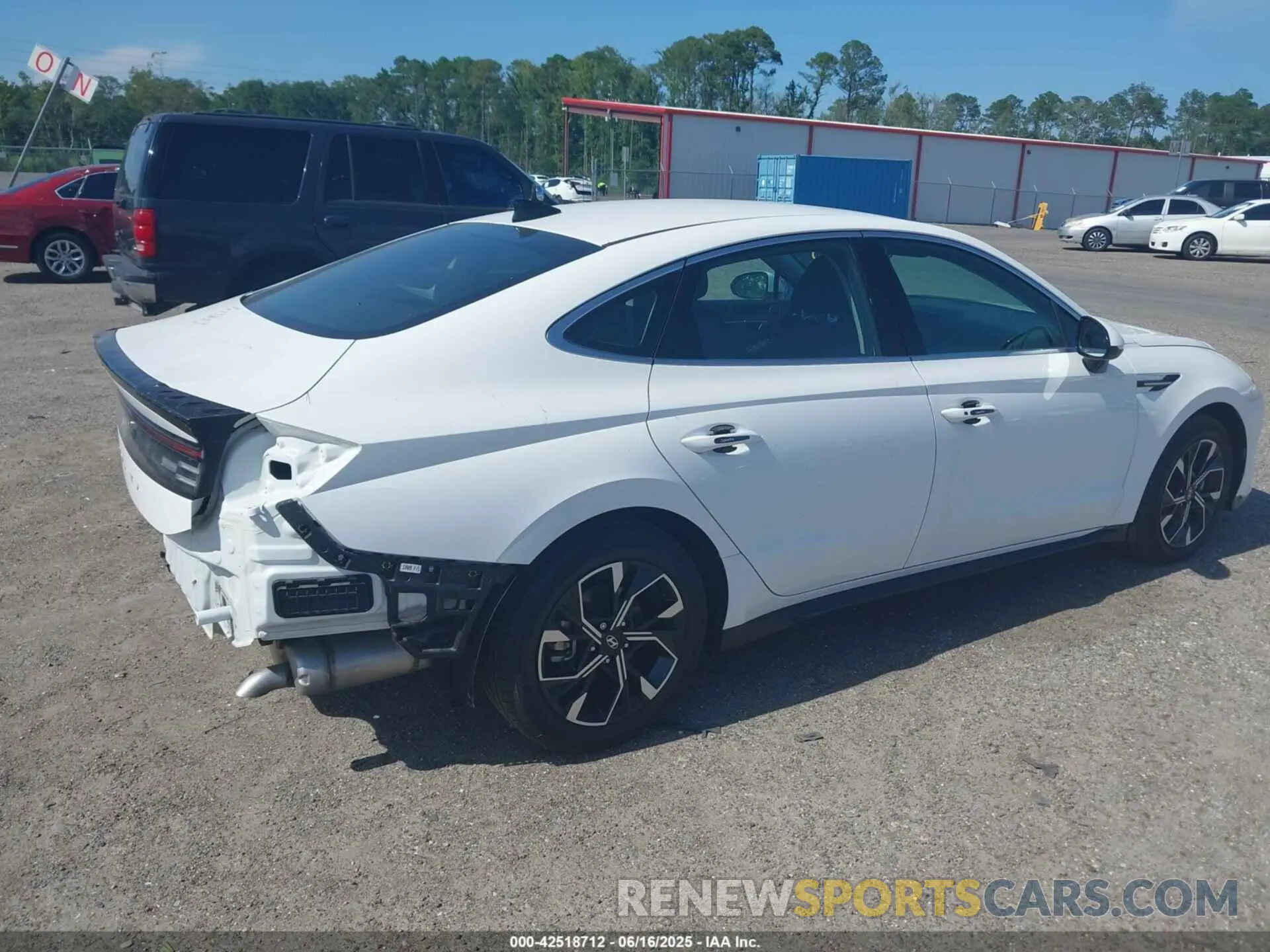 4 fotografías del automóvil dañado KMHL64JAXRA387038 HYUNDAI SONATA 2024