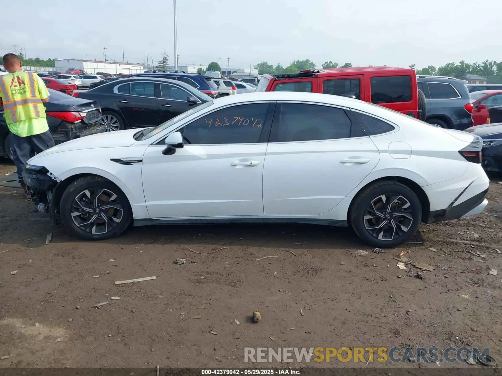 15 fotografías del automóvil dañado KMHL64JAXRA396144 HYUNDAI SONATA 2024