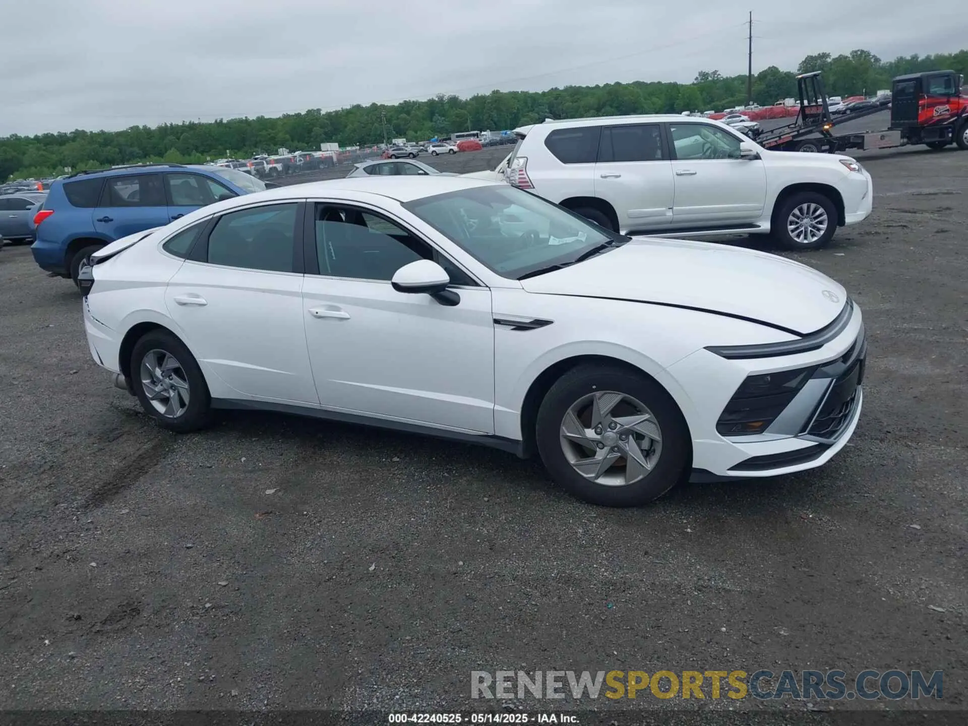 13 fotografías del automóvil dañado KMHL24JA8SA443091 HYUNDAI SONATA 2025