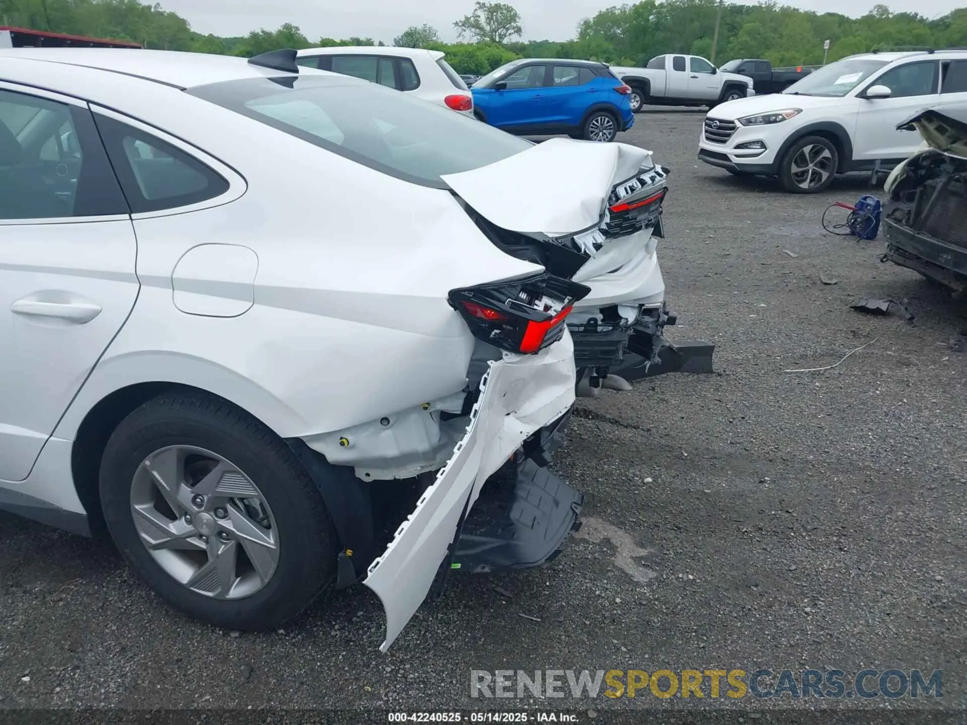 6 fotografías del automóvil dañado KMHL24JA8SA443091 HYUNDAI SONATA 2025