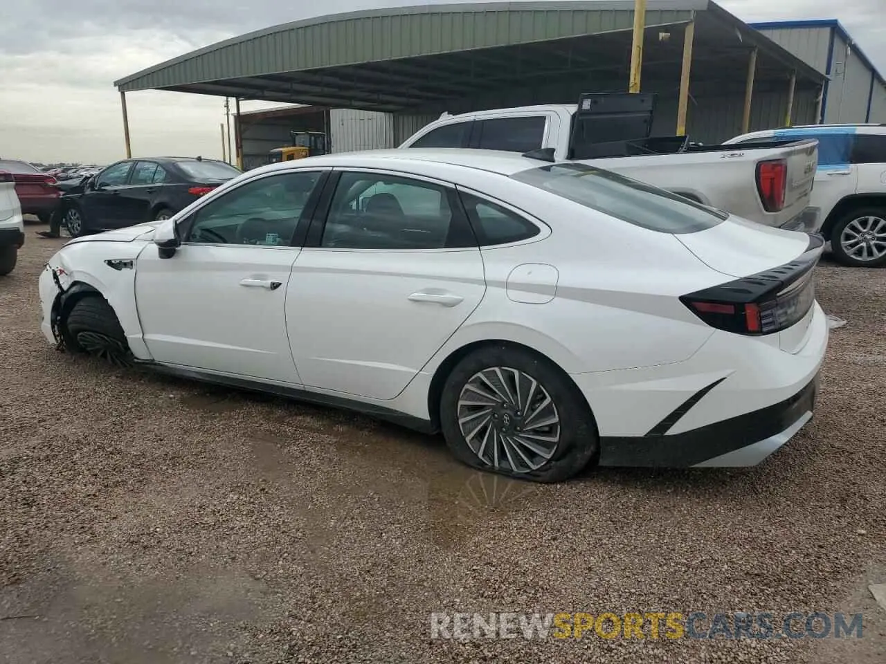2 fotografías del automóvil dañado KMHL34JJ7SA105016 HYUNDAI SONATA 2025
