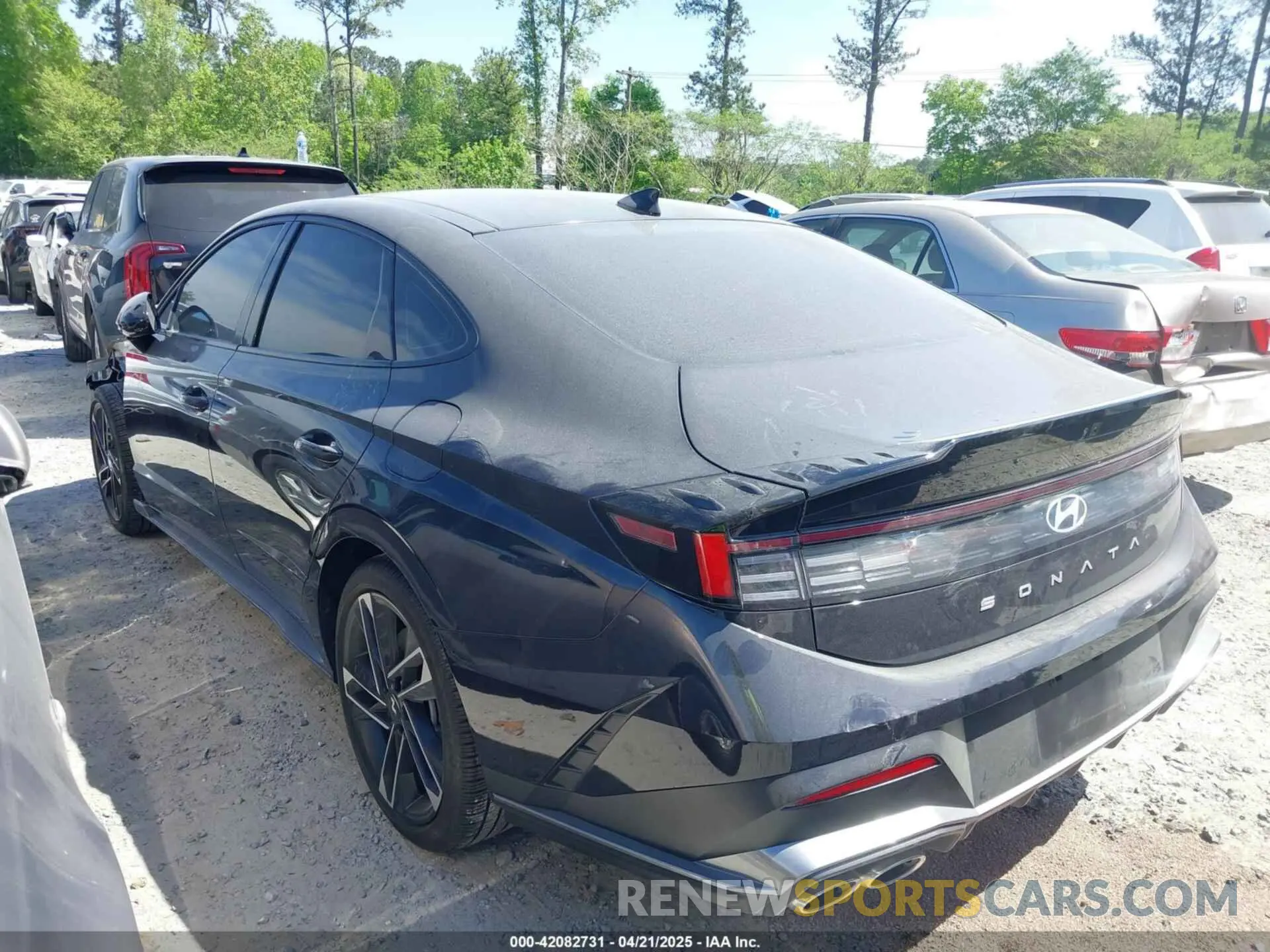 14 fotografías del automóvil dañado KMHL54JC0SA430778 HYUNDAI SONATA 2025