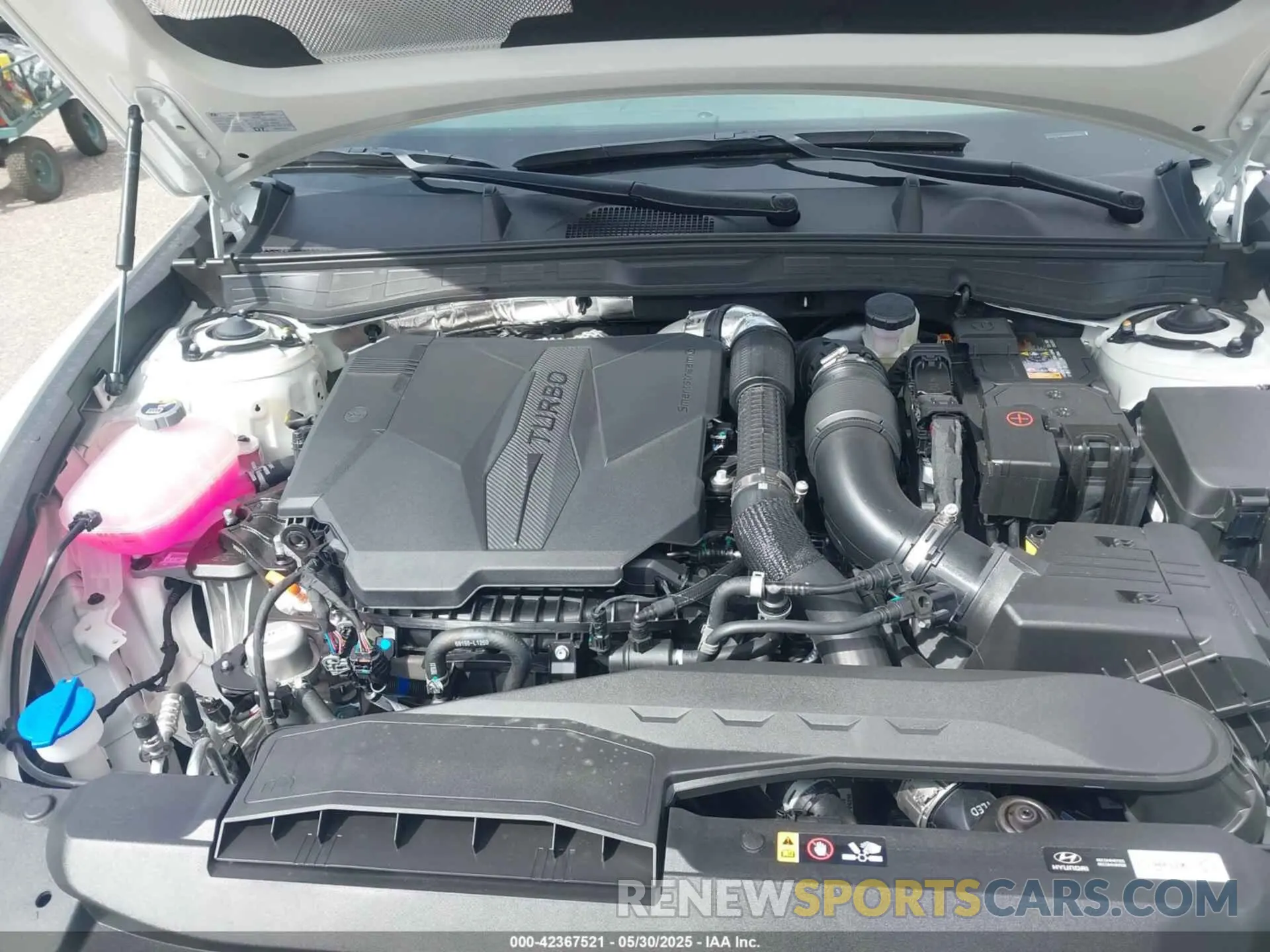 10 fotografías del automóvil dañado KMHL54JC9SA494494 HYUNDAI SONATA 2025