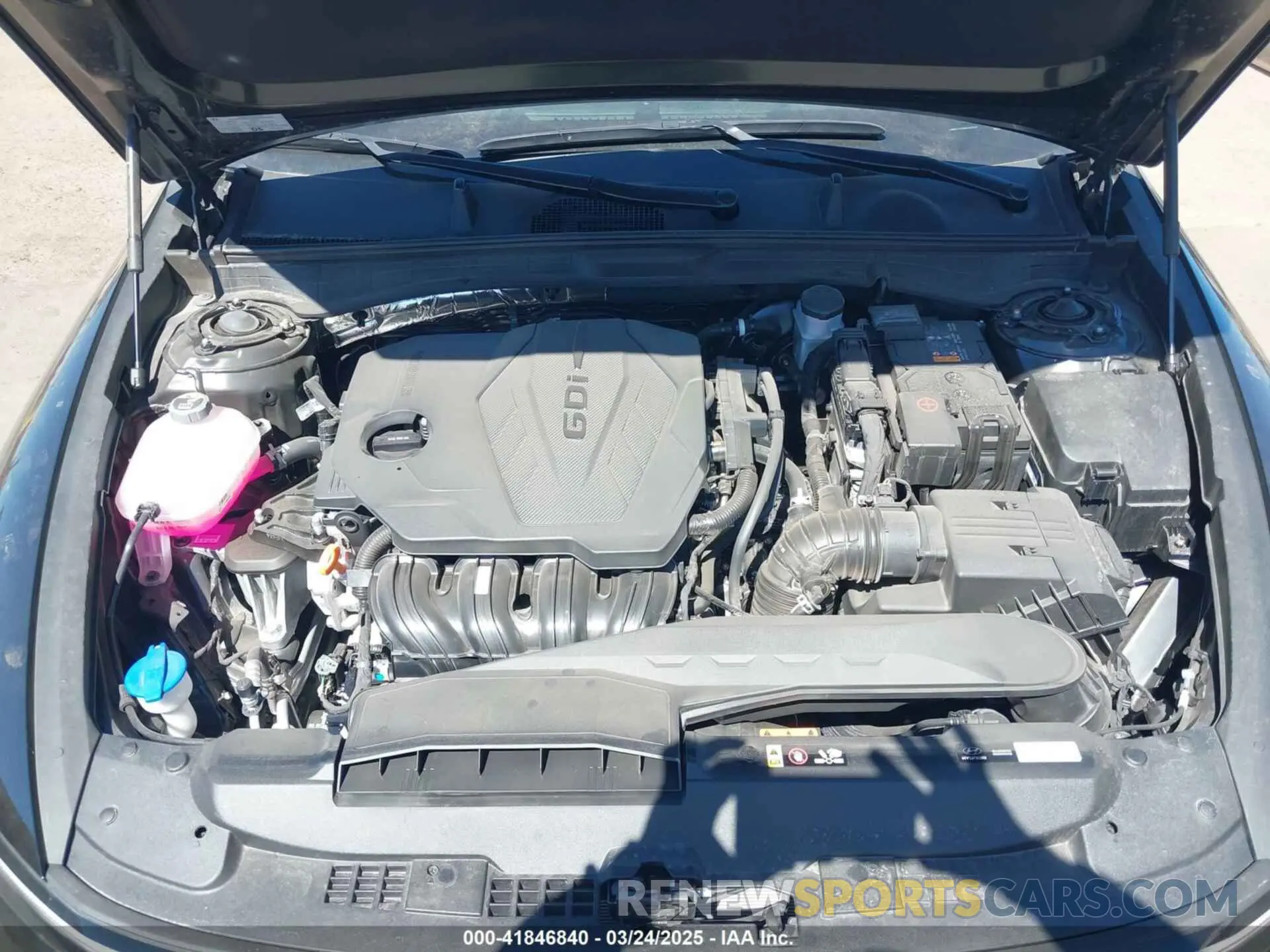 10 fotografías del automóvil dañado KMHL64JA0SA430663 HYUNDAI SONATA 2025