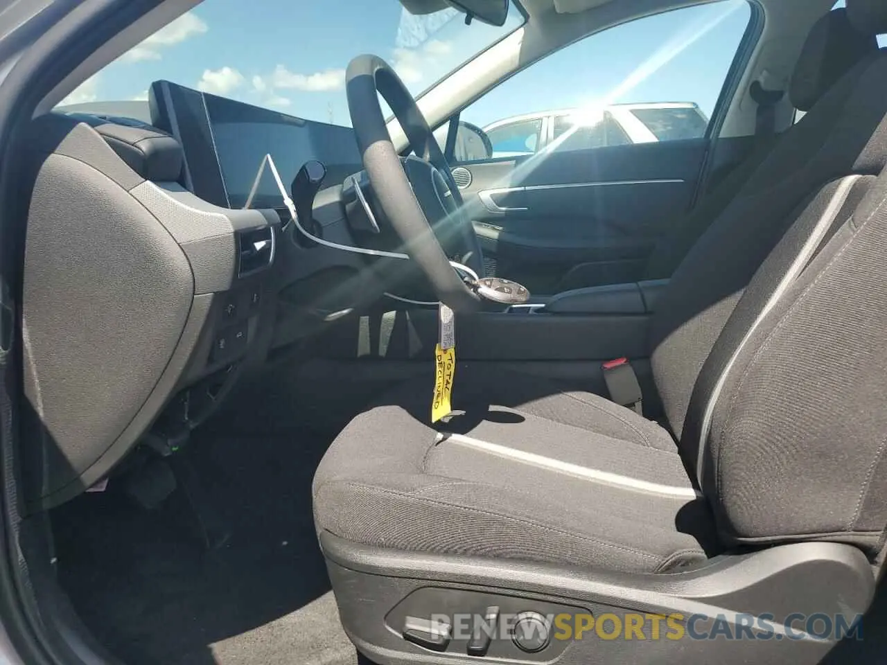 7 fotografías del automóvil dañado KMHL64JA2SA443625 HYUNDAI SONATA 2025