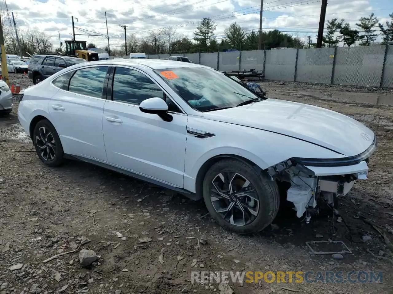 4 fotografías del automóvil dañado KMHL64JA3SA441317 HYUNDAI SONATA 2025