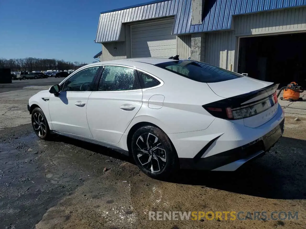 2 fotografías del automóvil dañado KMHL64JA3SA447408 HYUNDAI SONATA 2025