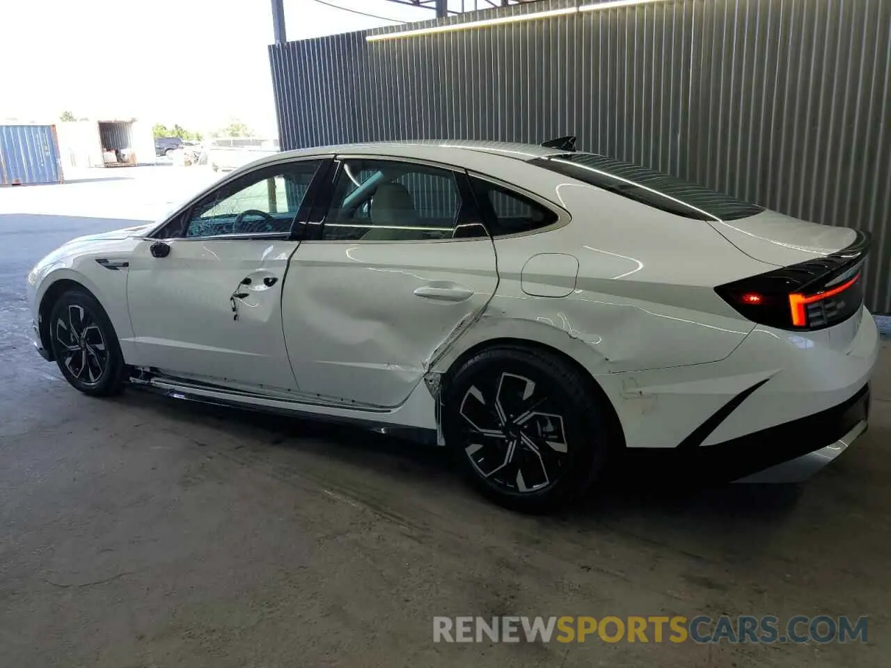 2 fotografías del automóvil dañado KMHL64JA5SA436510 HYUNDAI SONATA 2025