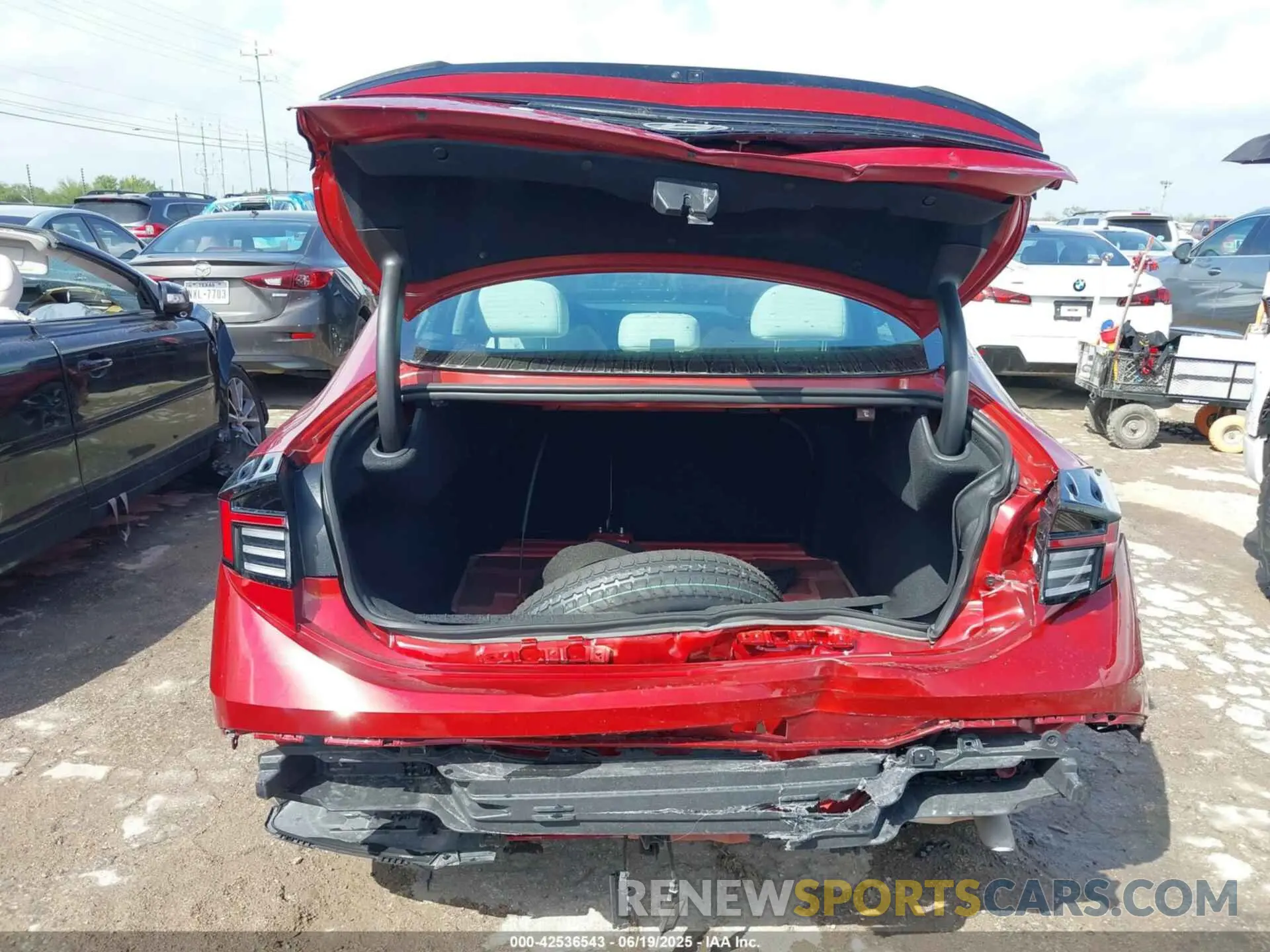 17 fotografías del automóvil dañado KMHL64JA5SA461875 HYUNDAI SONATA 2025