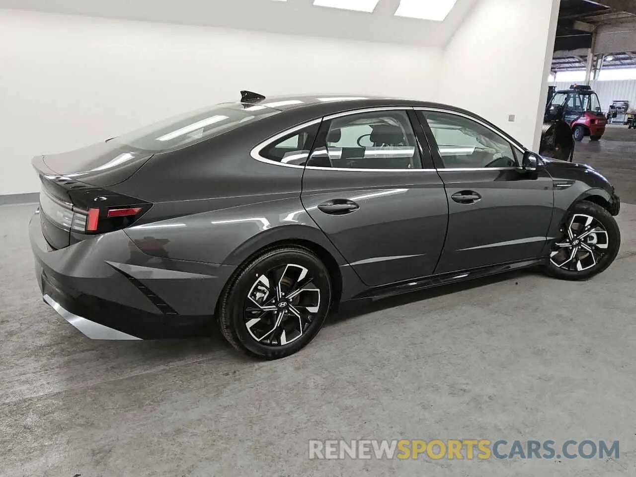 3 fotografías del automóvil dañado KMHL64JA6SA447001 HYUNDAI SONATA 2025