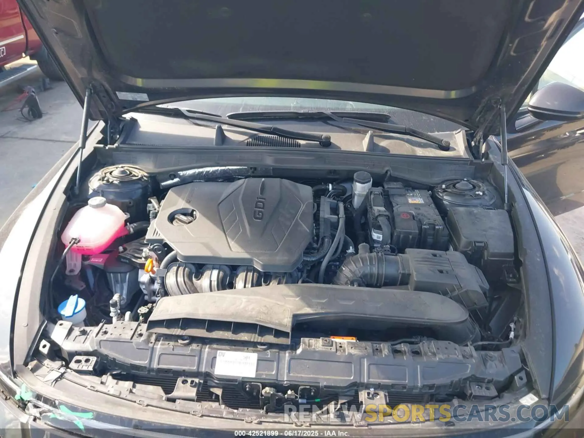 10 fotografías del automóvil dañado KMHL64JA8SA438543 HYUNDAI SONATA 2025