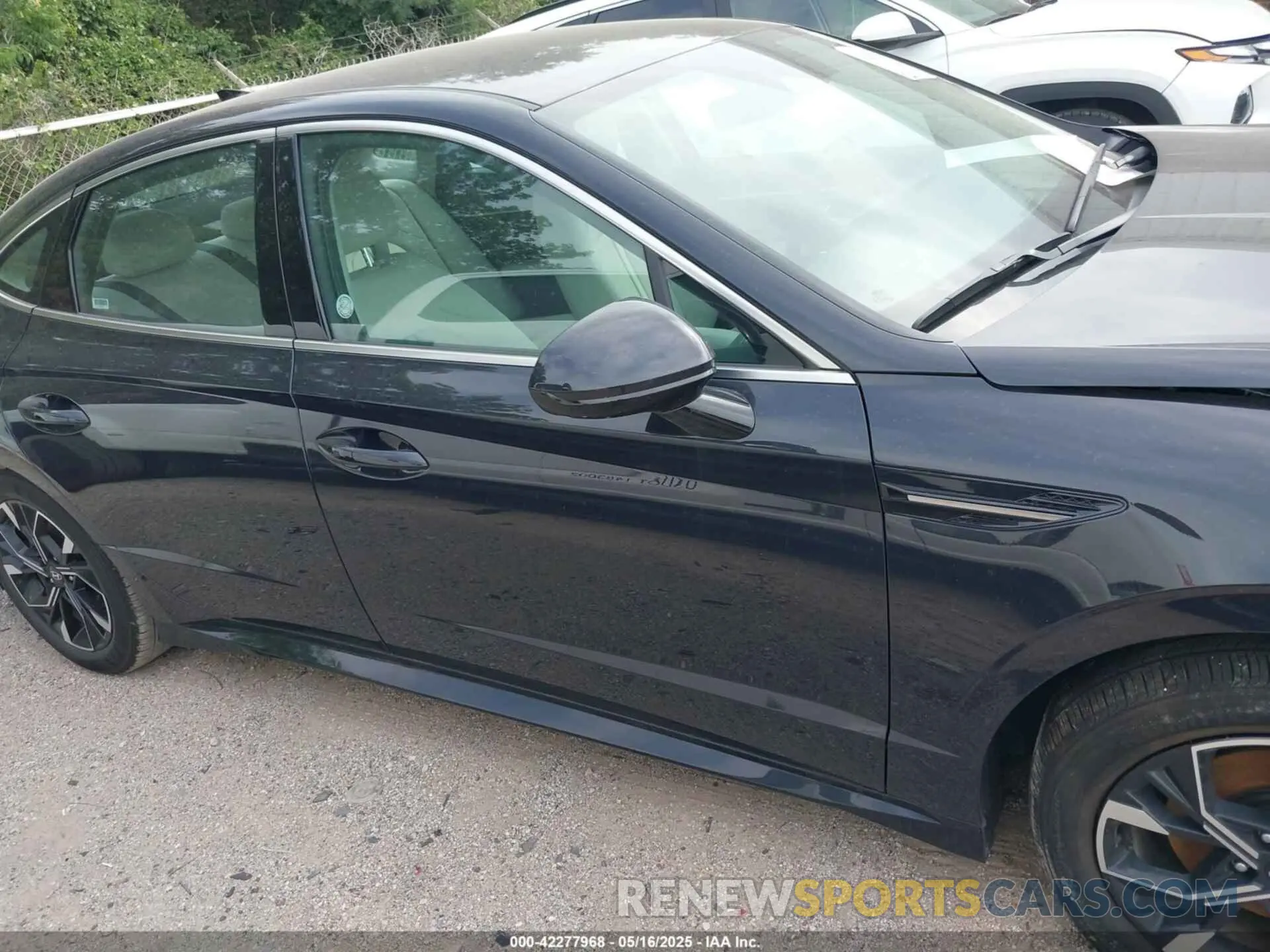 13 fotografías del automóvil dañado KMHL64JA8SA460753 HYUNDAI SONATA 2025