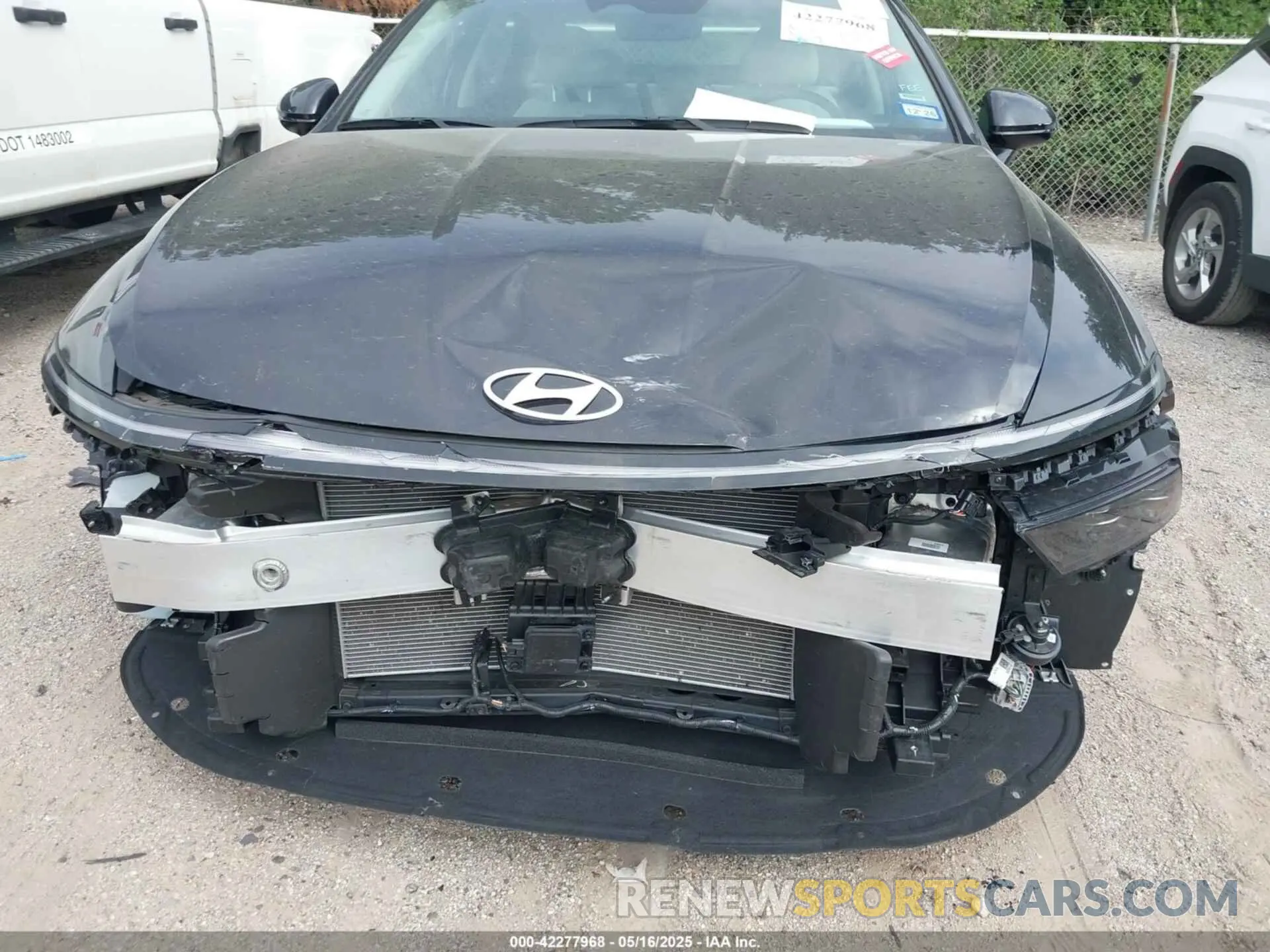 6 fotografías del automóvil dañado KMHL64JA8SA460753 HYUNDAI SONATA 2025