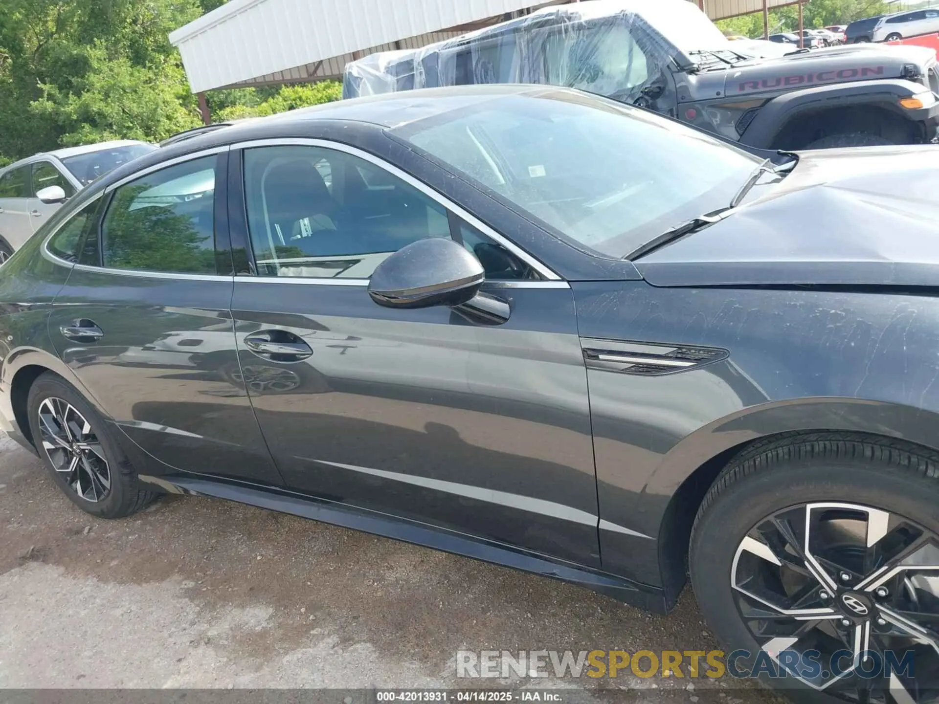 13 fotografías del automóvil dañado KMHL64JA8SA471610 HYUNDAI SONATA 2025