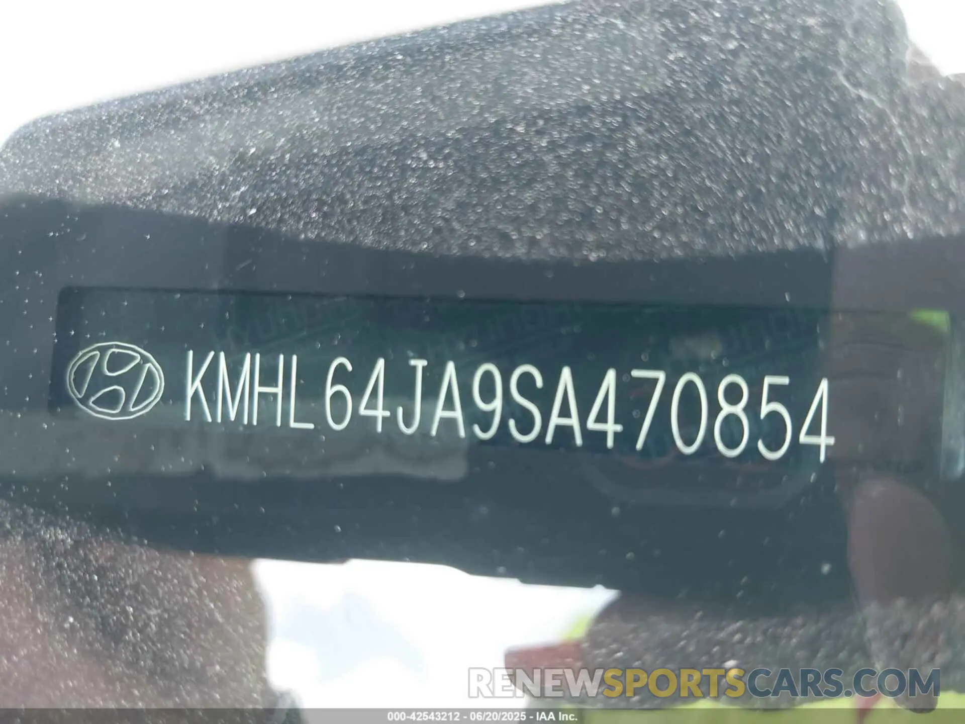 9 fotografías del automóvil dañado KMHL64JA9SA470854 HYUNDAI SONATA 2025