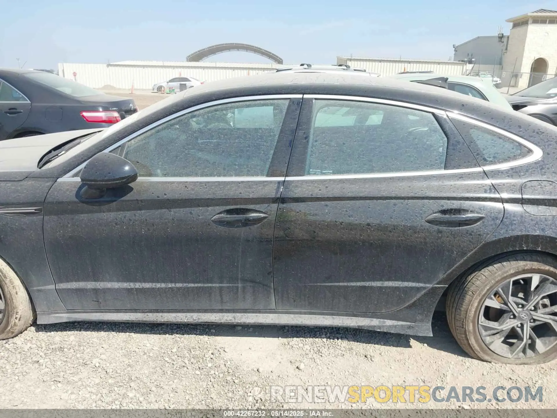 14 fotografías del automóvil dañado KMHL64JAXSA437748 HYUNDAI SONATA 2025