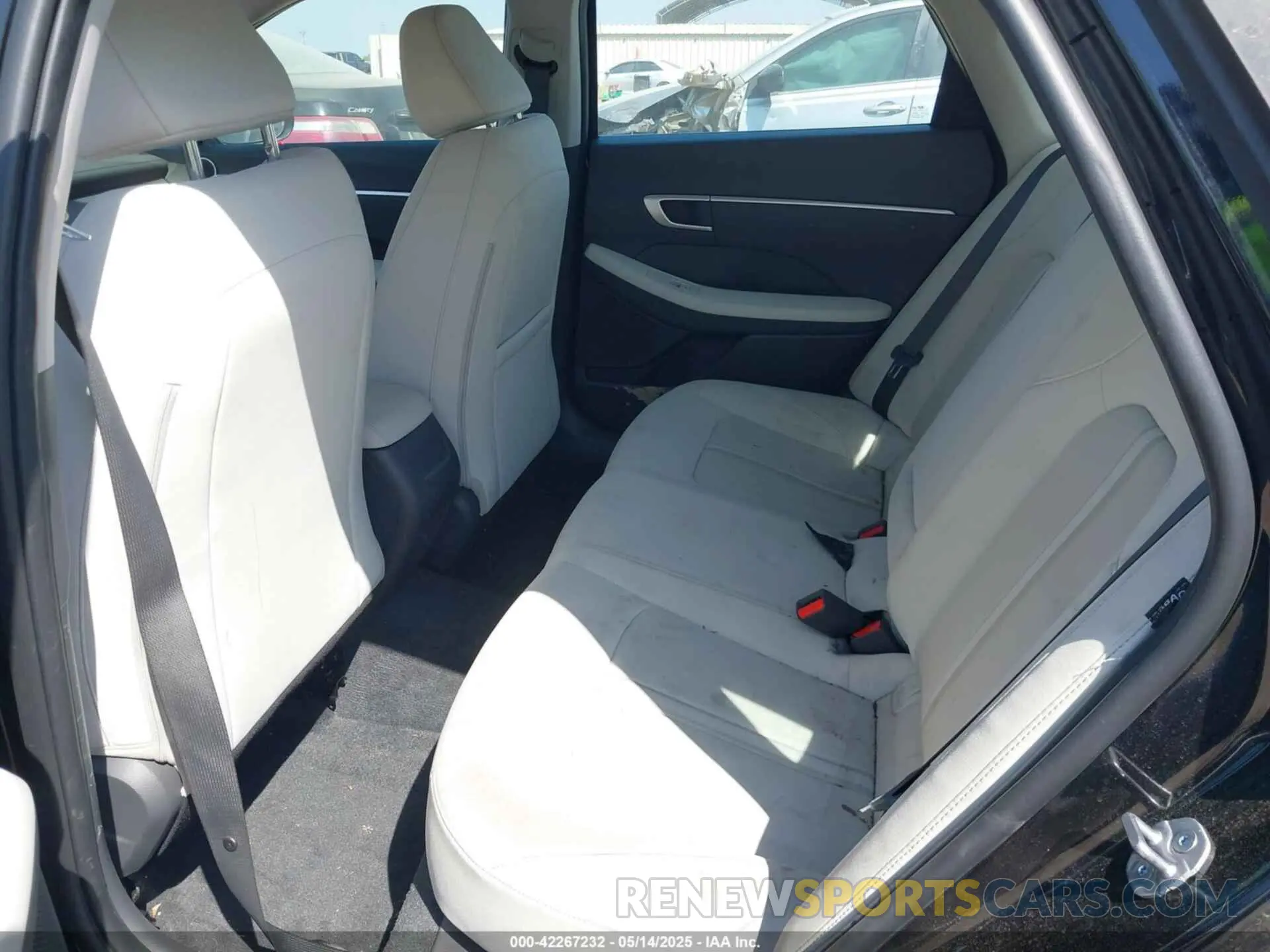 8 fotografías del automóvil dañado KMHL64JAXSA437748 HYUNDAI SONATA 2025