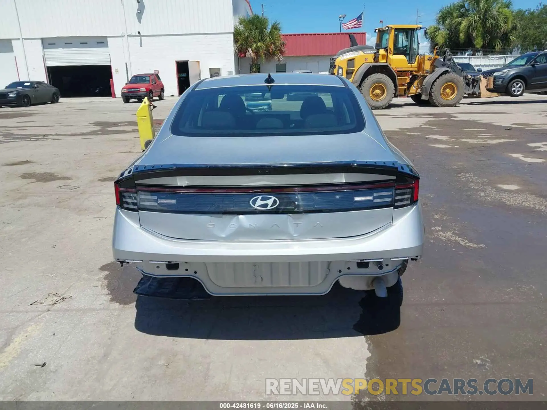 16 fotografías del automóvil dañado KMHL64JAXSA452153 HYUNDAI SONATA 2025