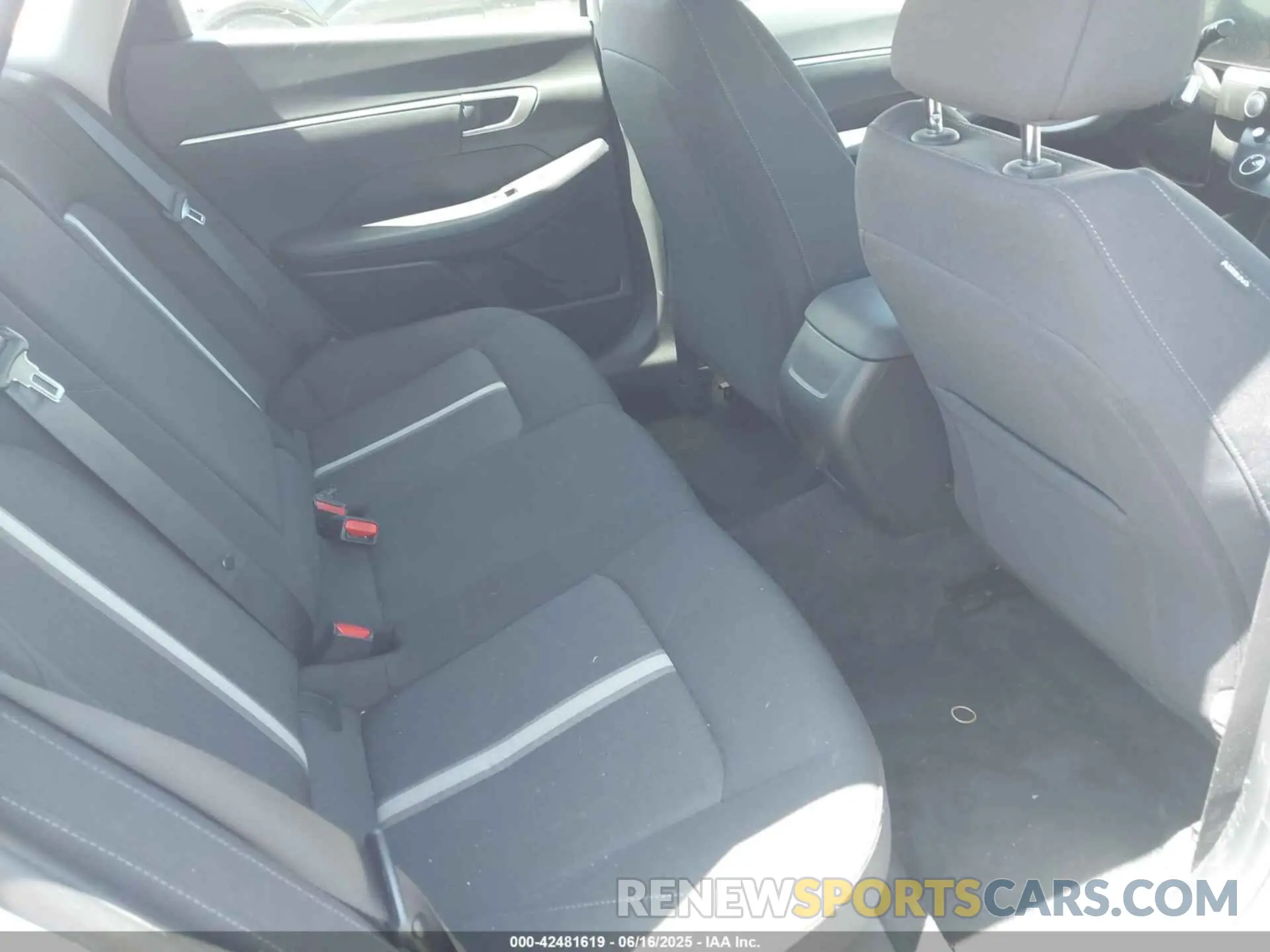 8 fotografías del automóvil dañado KMHL64JAXSA452153 HYUNDAI SONATA 2025