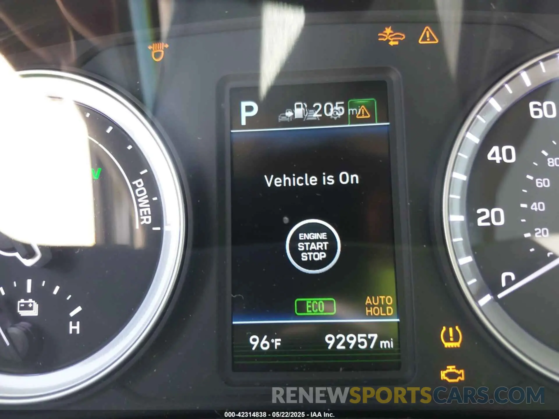 16 fotografías del automóvil dañado KMHE34L35KA092824 HYUNDAI SONATA HYBRID 2019