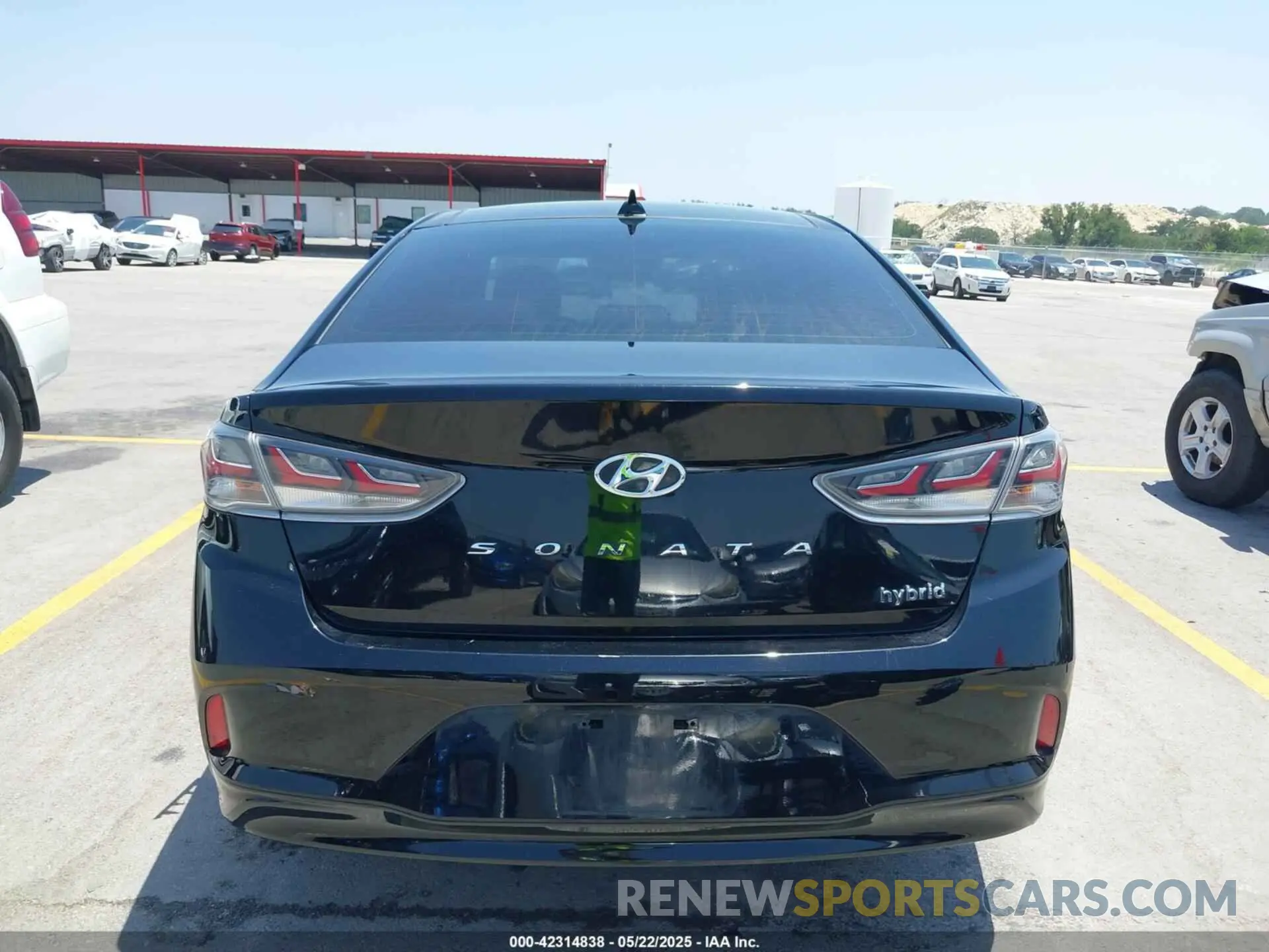 17 fotografías del automóvil dañado KMHE34L35KA092824 HYUNDAI SONATA HYBRID 2019