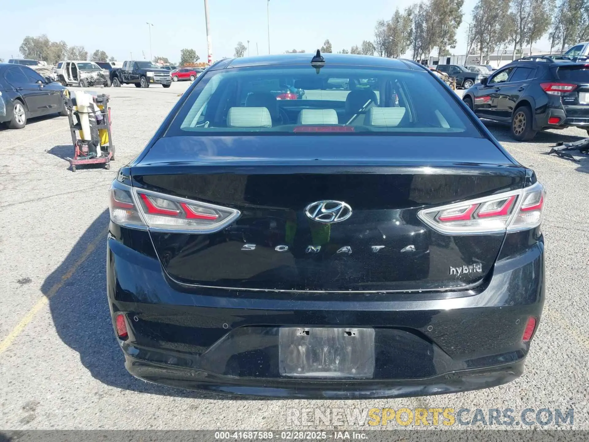 16 fotografías del automóvil dañado KMHE34L3XKA088011 HYUNDAI SONATA HYBRID 2019