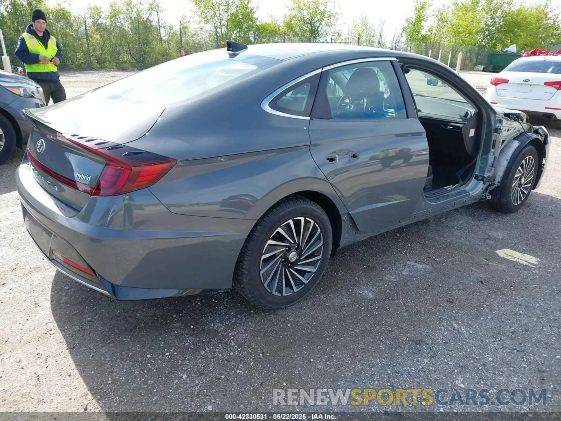 4 fotografías del automóvil dañado KMHL34JJ4NA039285 HYUNDAI SONATA HYBRID 2022