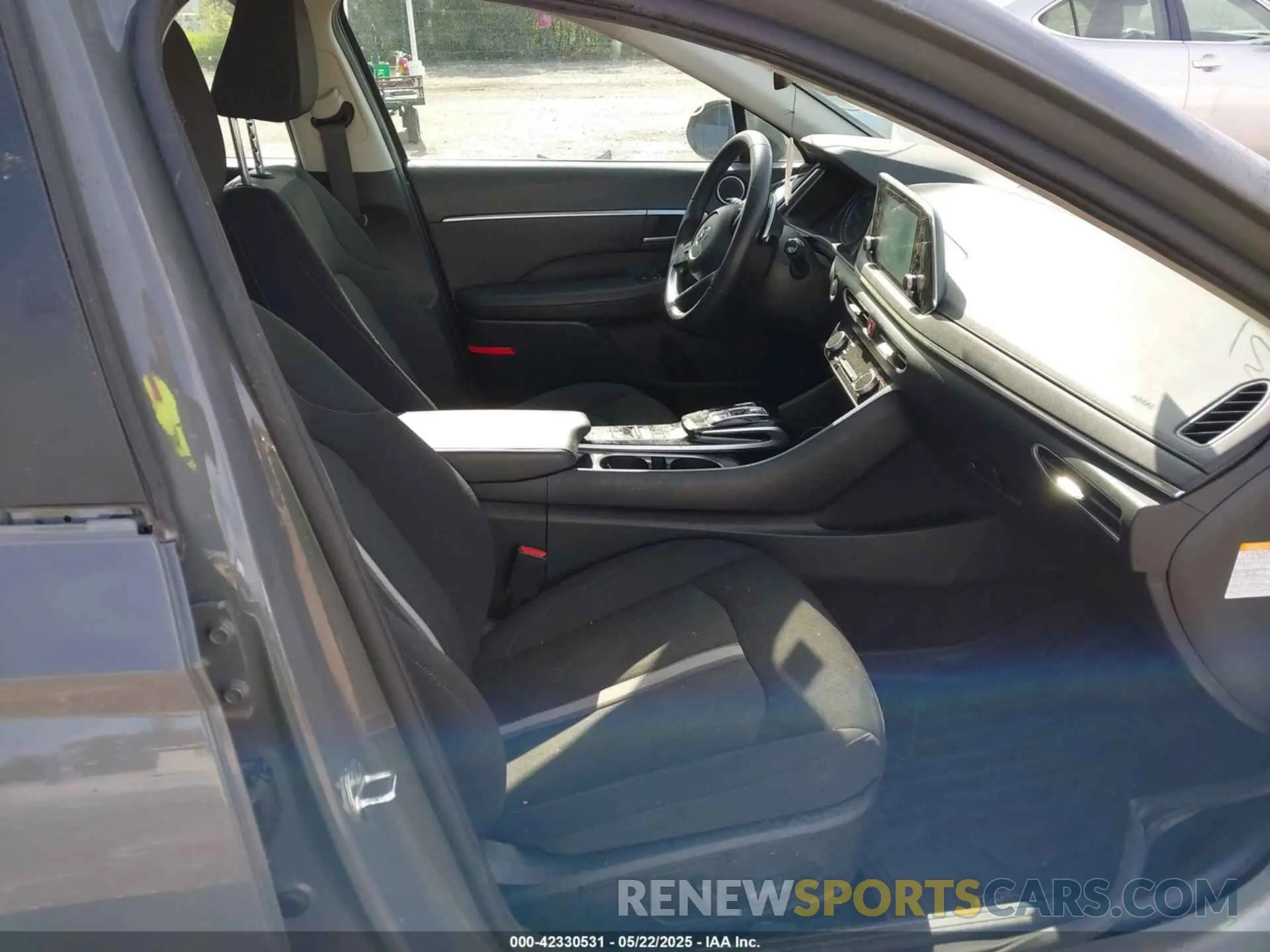 5 fotografías del automóvil dañado KMHL34JJ4NA039285 HYUNDAI SONATA HYBRID 2022