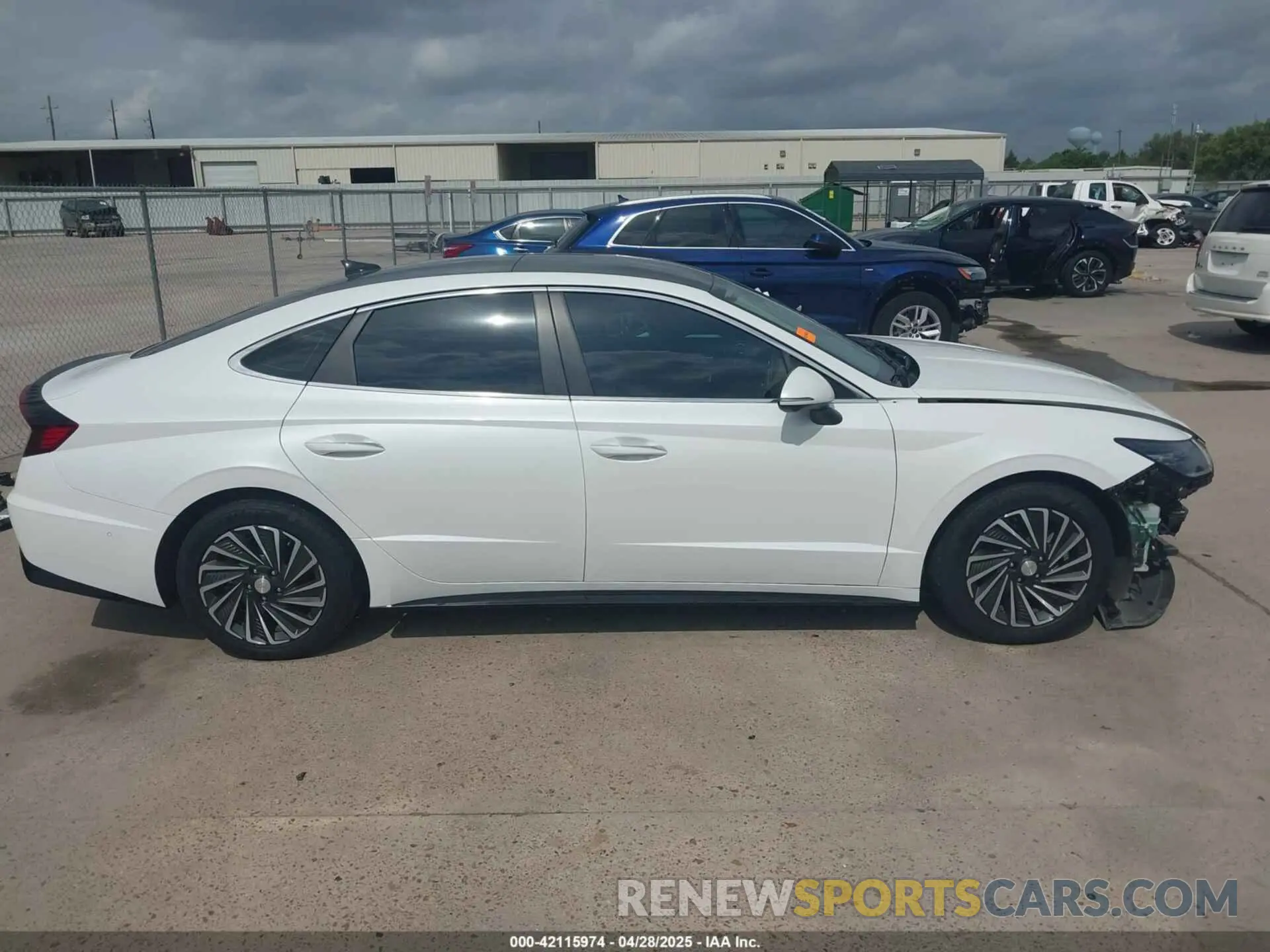14 fotografías del automóvil dañado KMHL54JJ8NA049246 HYUNDAI SONATA HYBRID 2022