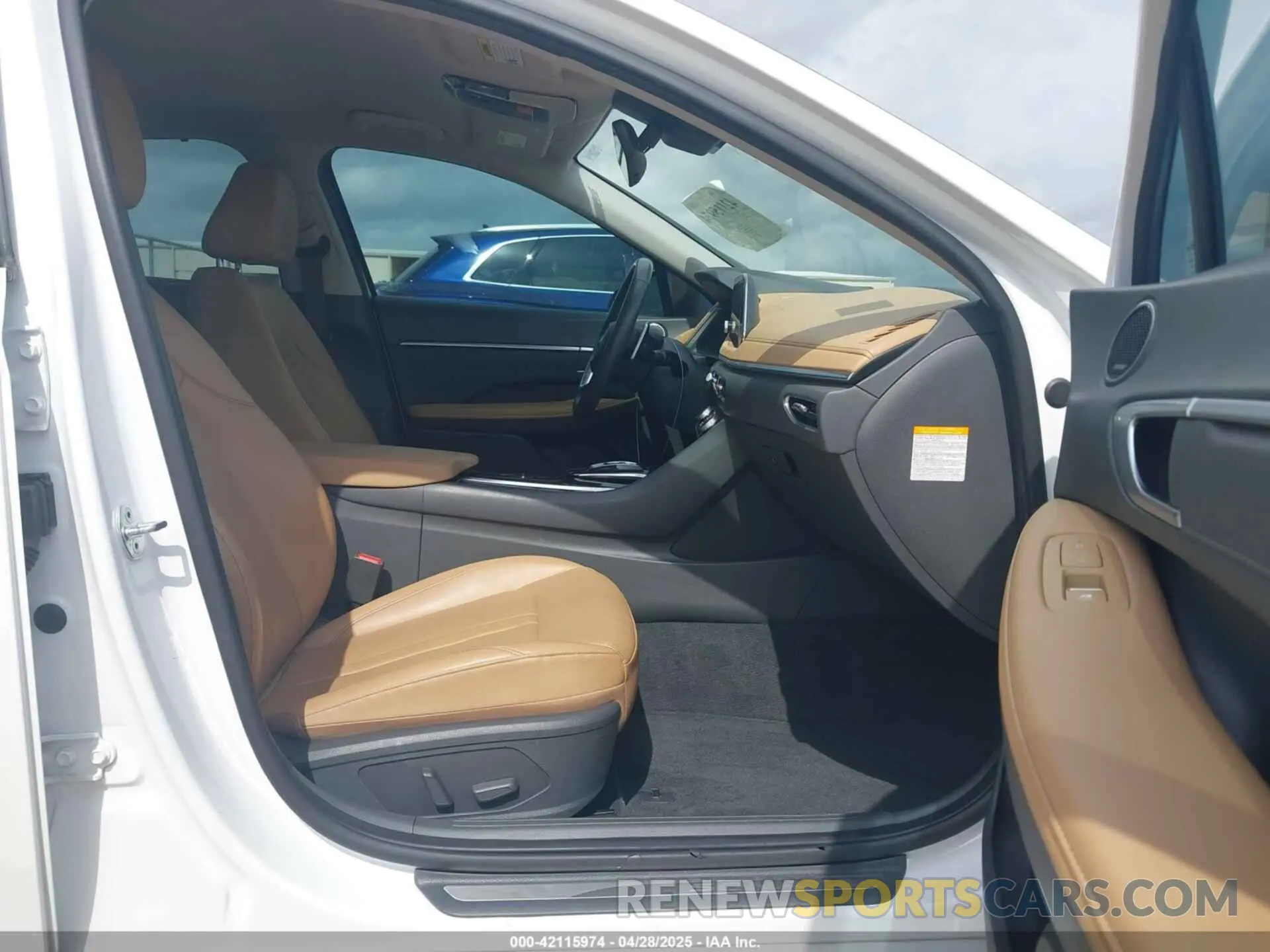 5 fotografías del automóvil dañado KMHL54JJ8NA049246 HYUNDAI SONATA HYBRID 2022