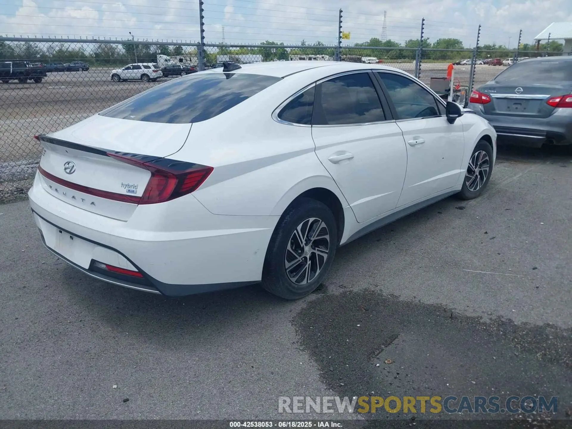 4 fotografías del automóvil dañado KMHL24JJ1PA063730 HYUNDAI SONATA HYBRID 2023