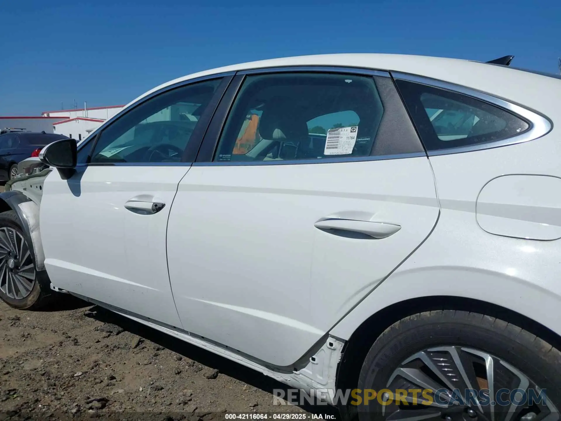 14 fotografías del automóvil dañado KMHL34JJ7PA078228 HYUNDAI SONATA HYBRID 2023