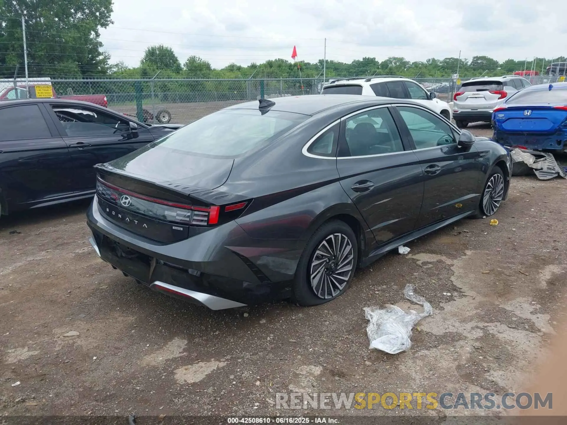 4 fotografías del automóvil dañado KMHL34JJ5RA098531 HYUNDAI SONATA HYBRID 2024