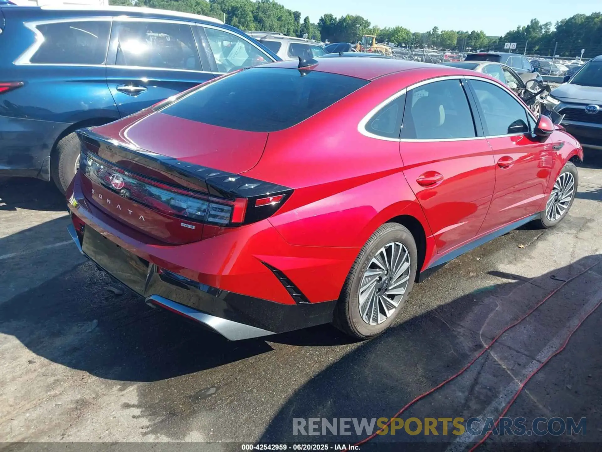 4 fotografías del automóvil dañado KMHL34JJ7RA099678 HYUNDAI SONATA HYBRID 2024