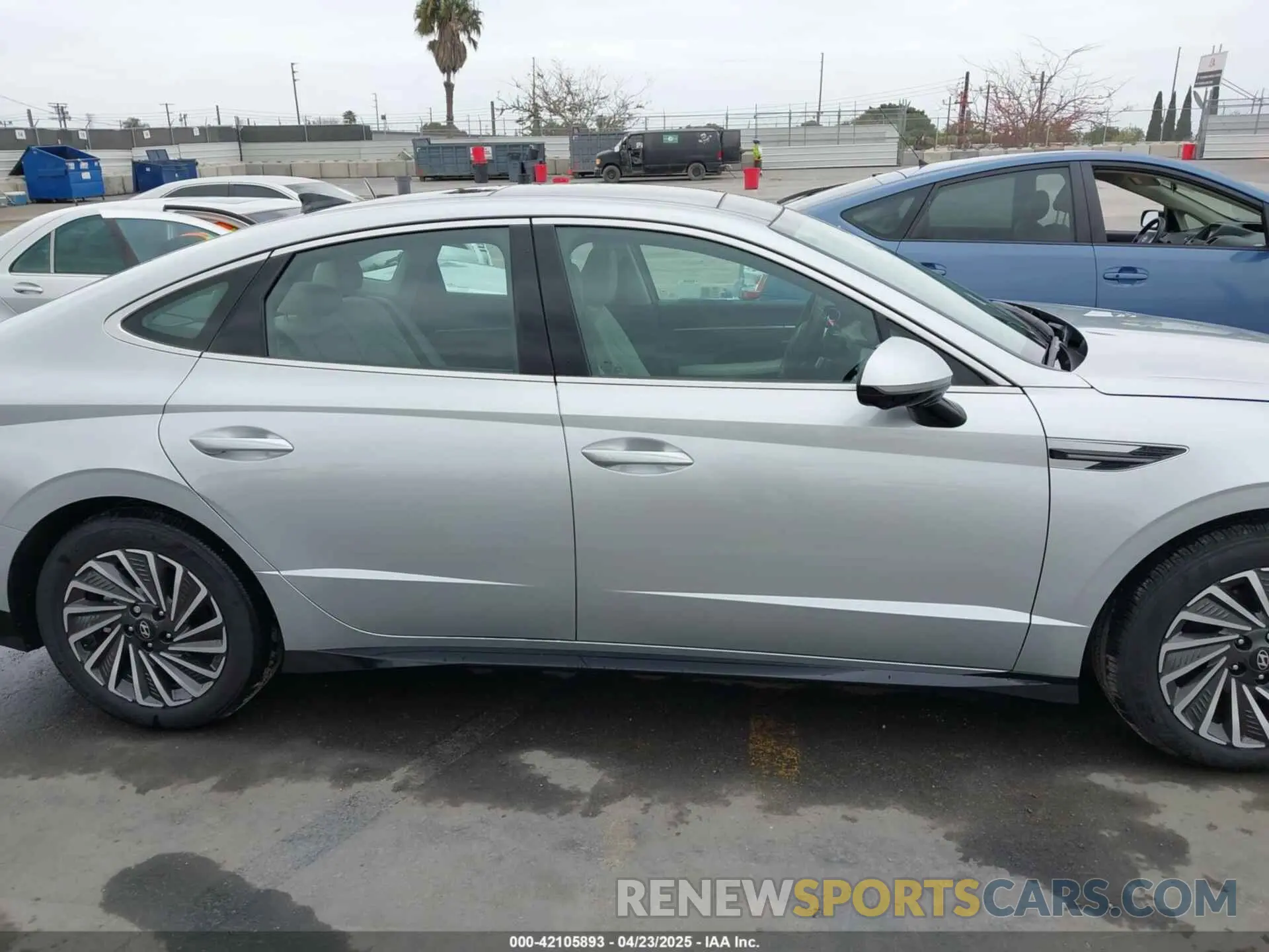 14 fotografías del automóvil dañado KMHL54JJ4RA088051 HYUNDAI SONATA HYBRID 2024