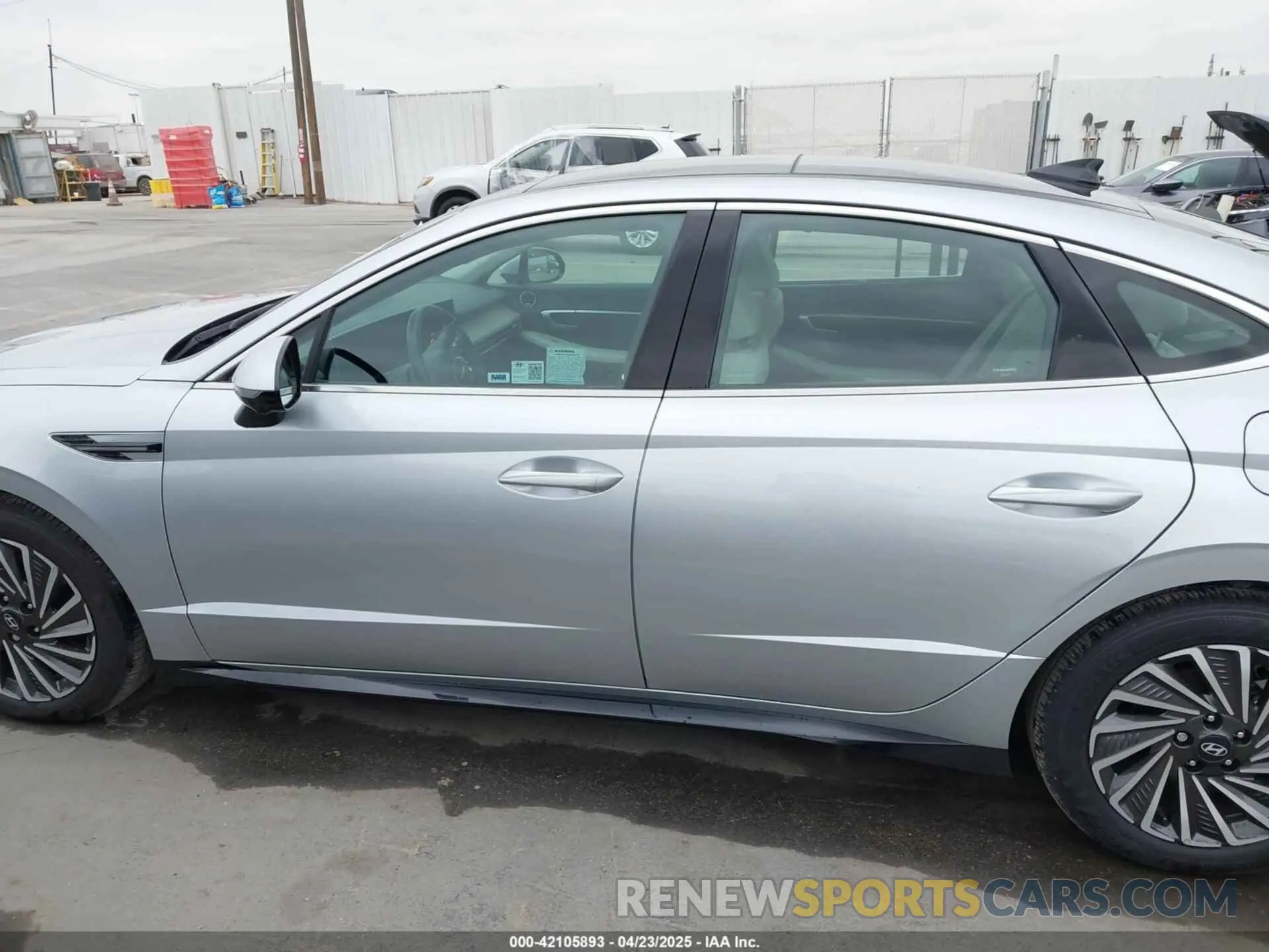 15 fotografías del automóvil dañado KMHL54JJ4RA088051 HYUNDAI SONATA HYBRID 2024