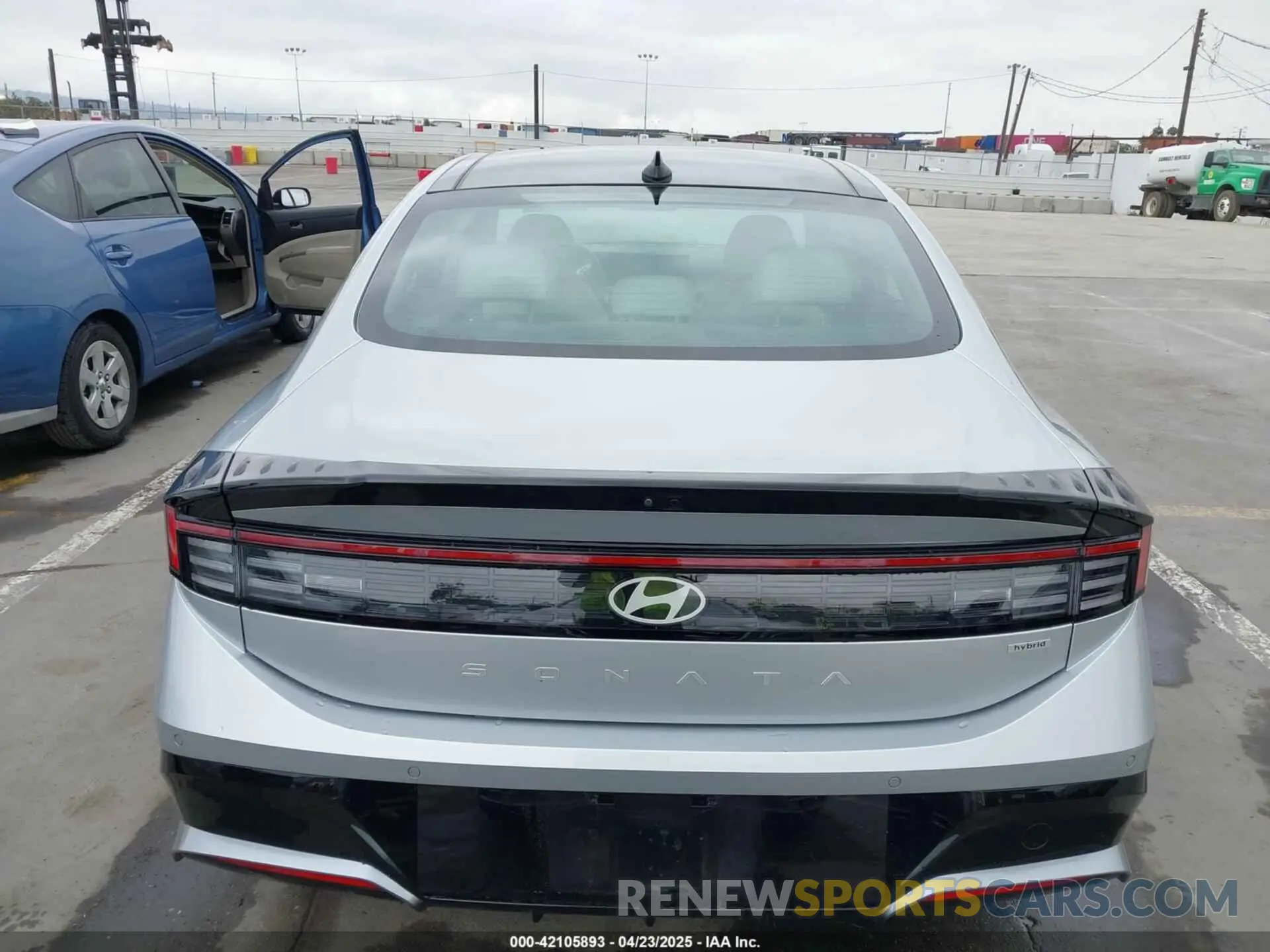 17 fotografías del automóvil dañado KMHL54JJ4RA088051 HYUNDAI SONATA HYBRID 2024