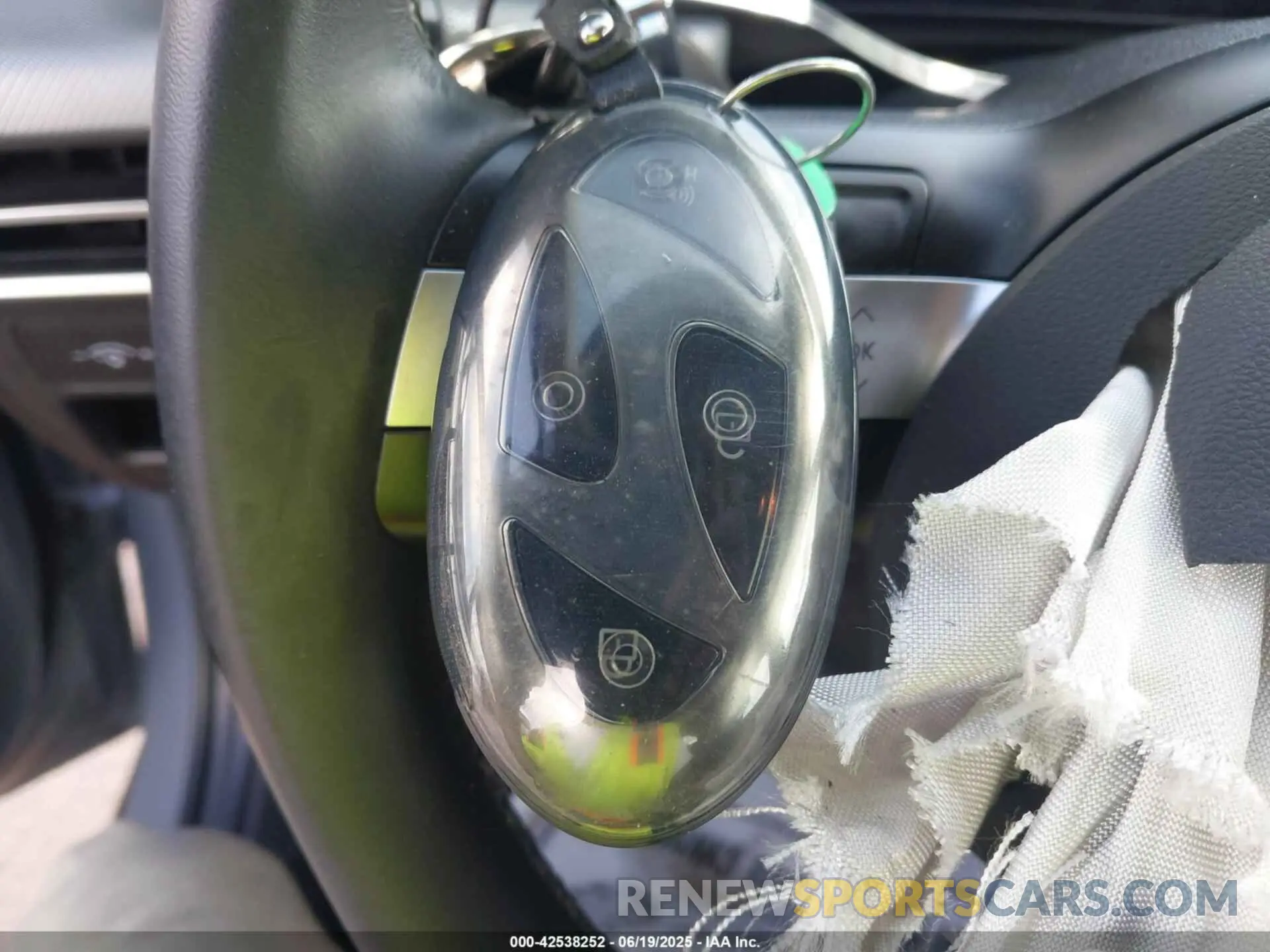 11 fotografías del automóvil dañado KMHL34JJ3SA109595 HYUNDAI SONATA HYBRID 2025