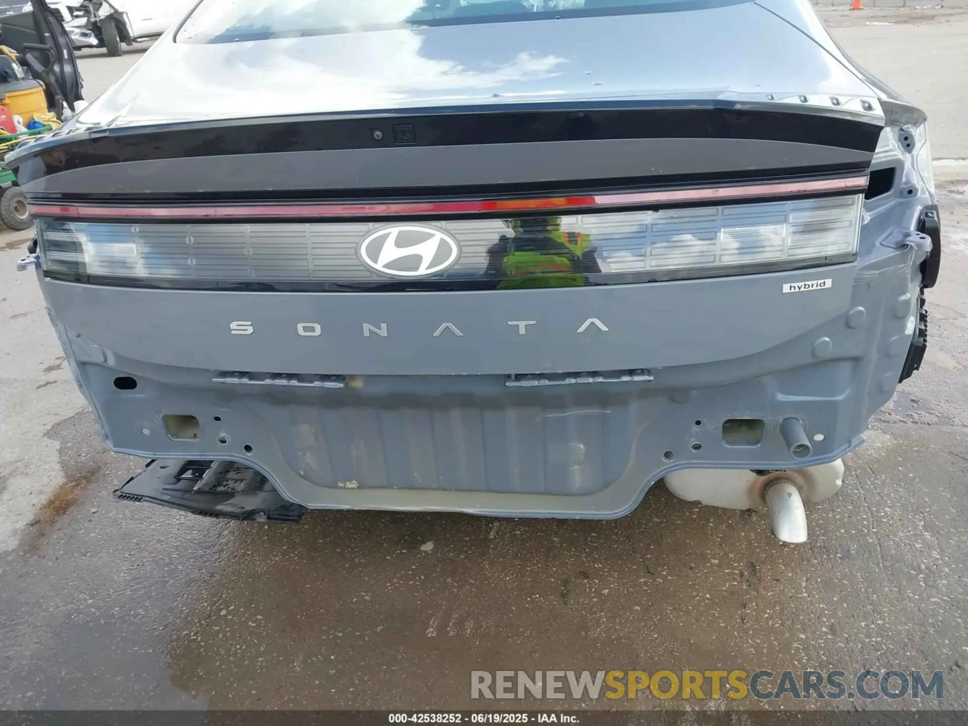18 fotografías del automóvil dañado KMHL34JJ3SA109595 HYUNDAI SONATA HYBRID 2025