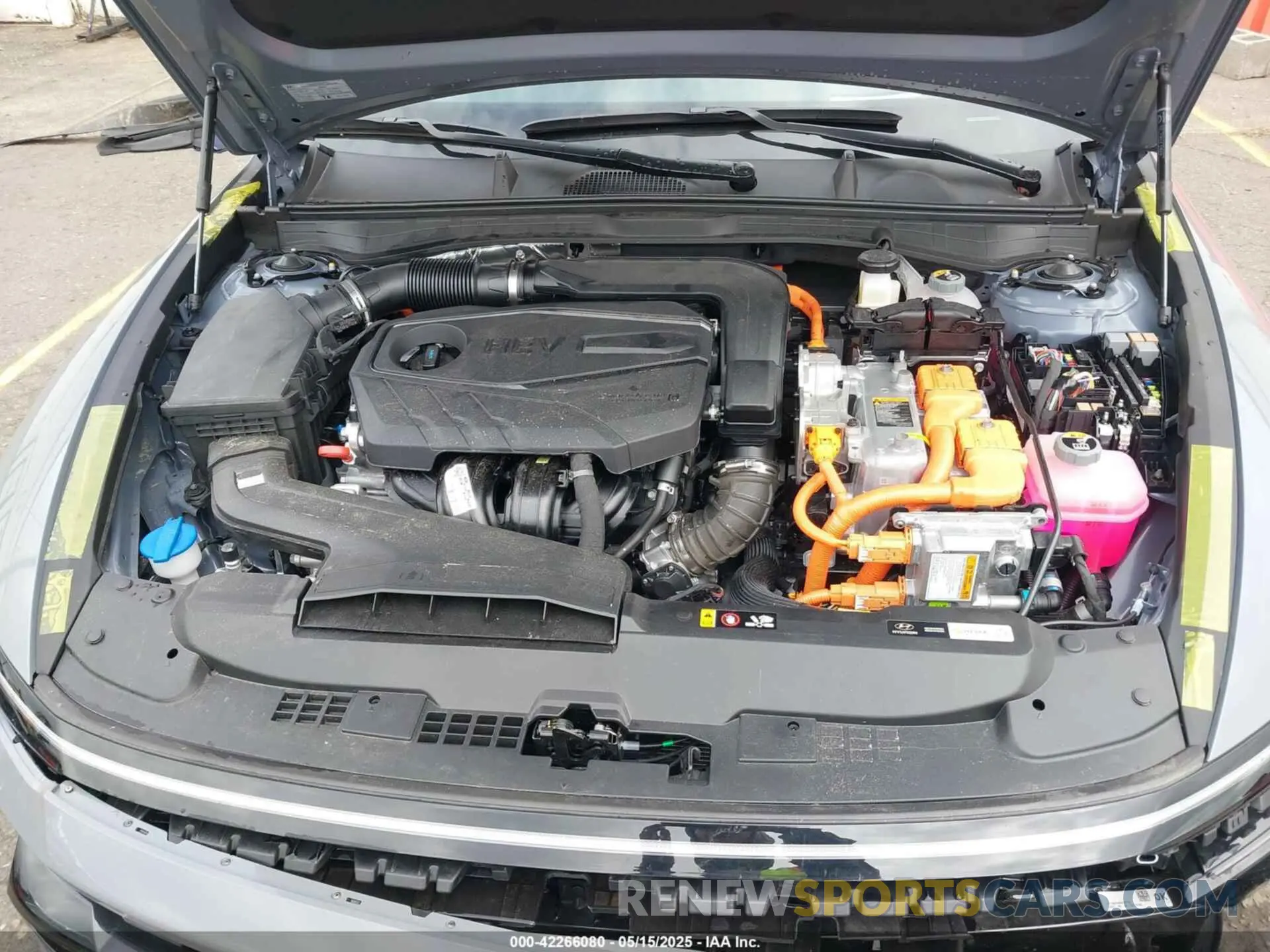 10 fotografías del automóvil dañado KMHL54JJ7SA108329 HYUNDAI SONATA HYBRID 2025